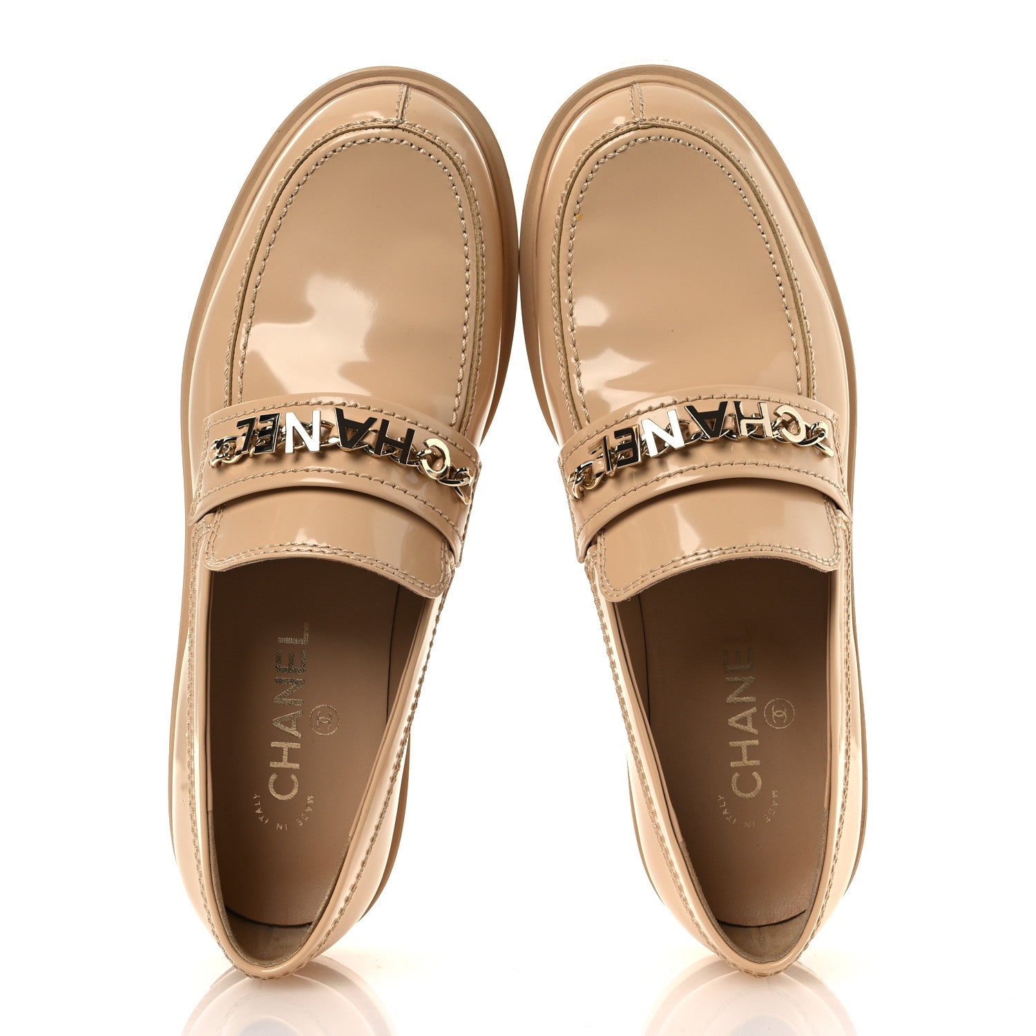 Shiny Calfskin Logo Loafers 40 Beige
