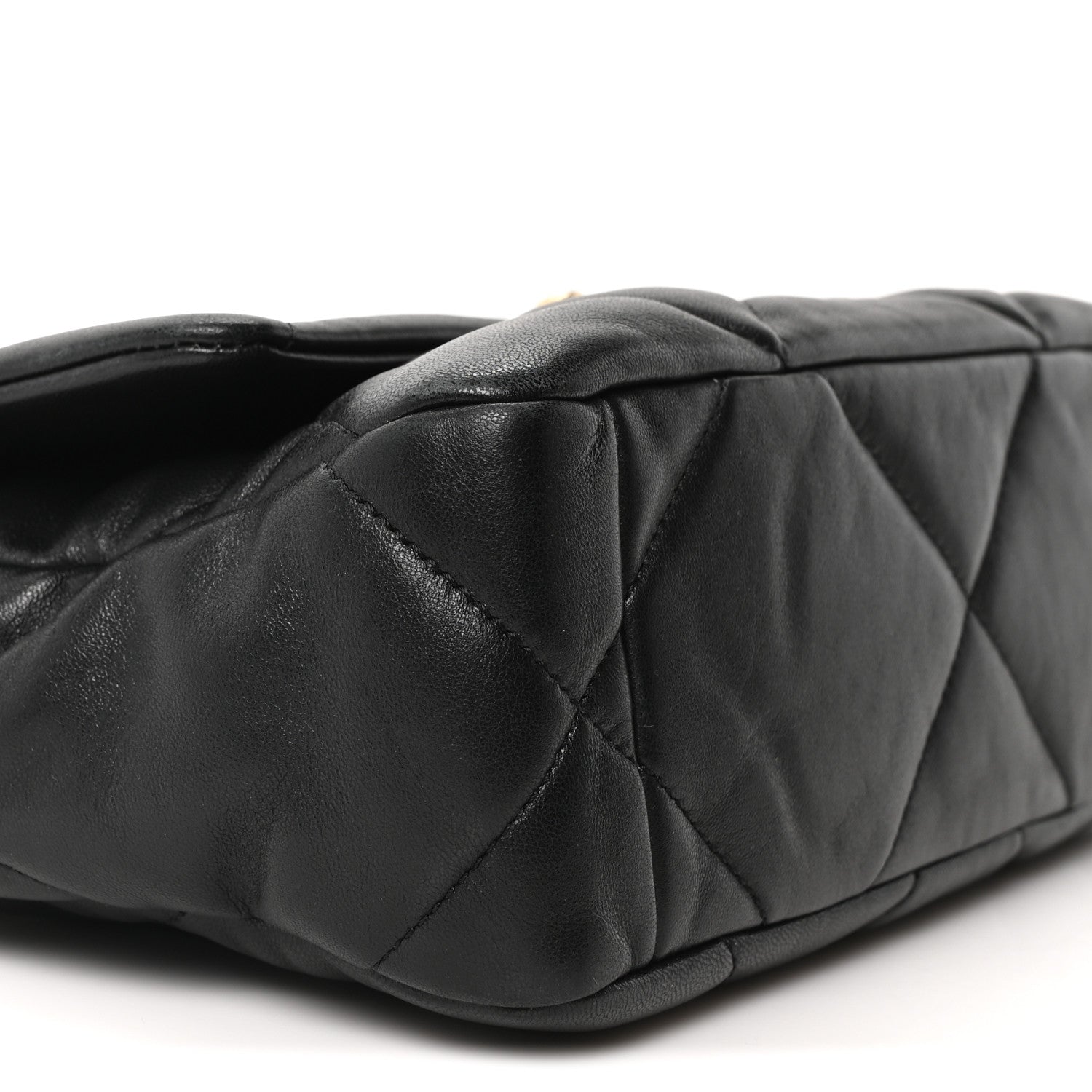 Lambskin Quilted Medium Chanel 19 Flap Black