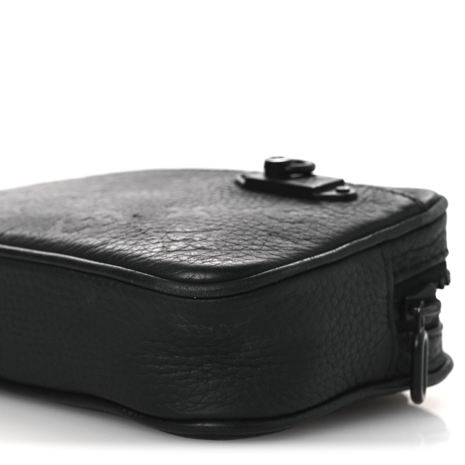 Taurillon Monogram Uniformes Solar Ray Soft Pochette Volga Belt Bag Black