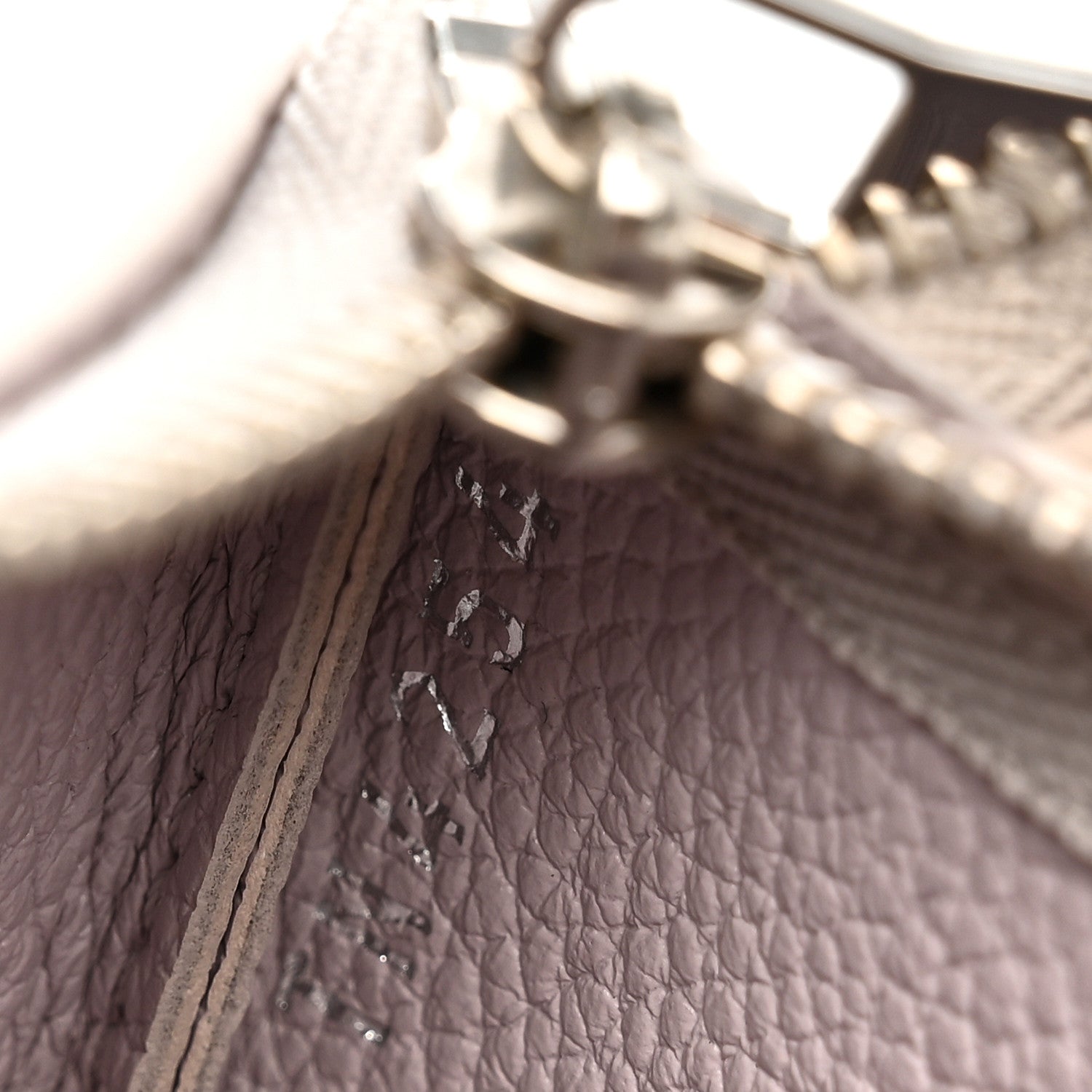 Empreinte Monogram Giant Key Pouch Brume Gray White Quartz