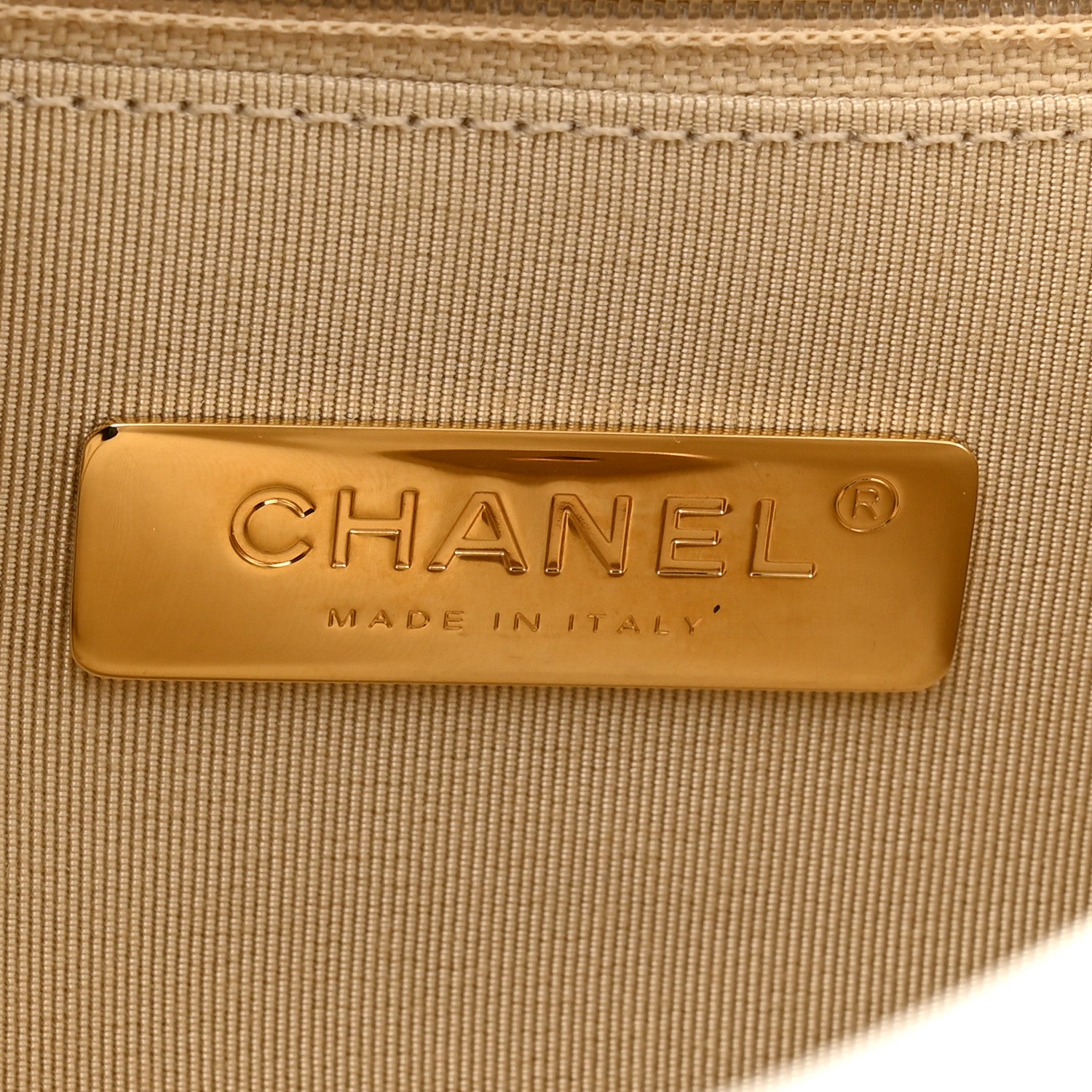 Goatskin Quilted Medium Chanel 19 Flap White