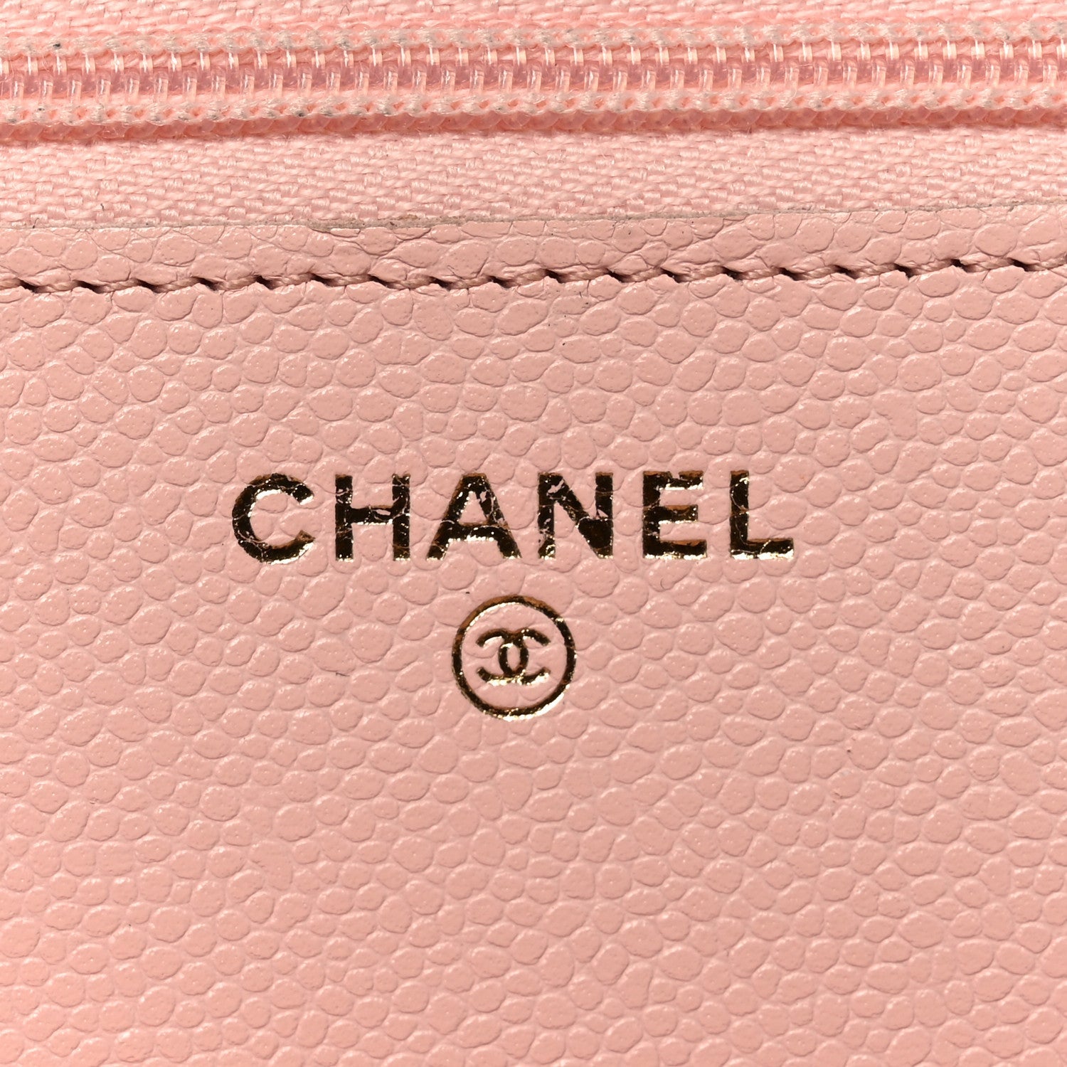 Caviar Quilted Wallet on Chain WOC Light Pink