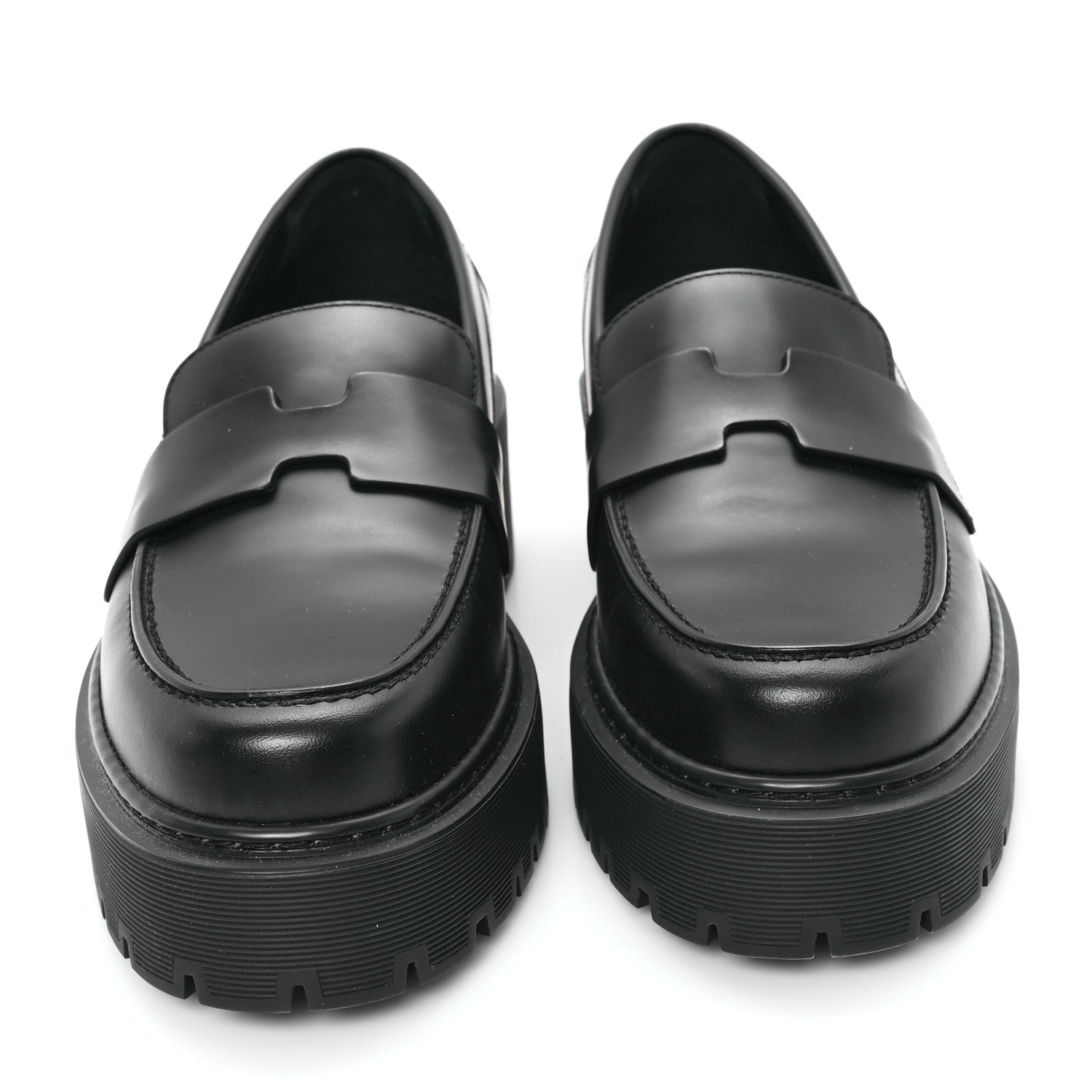 Glazed Calfskin Womens Hitch Loafers 38 Black