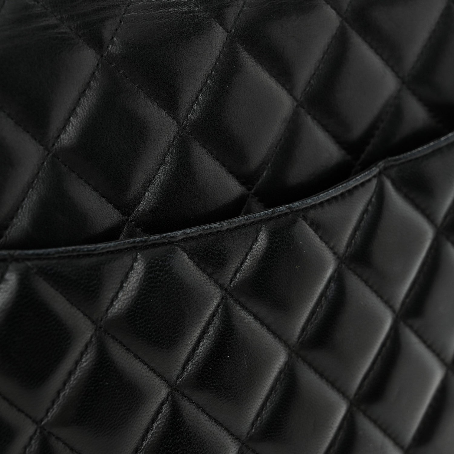 Lambskin Quilted Maxi Single Flap Black