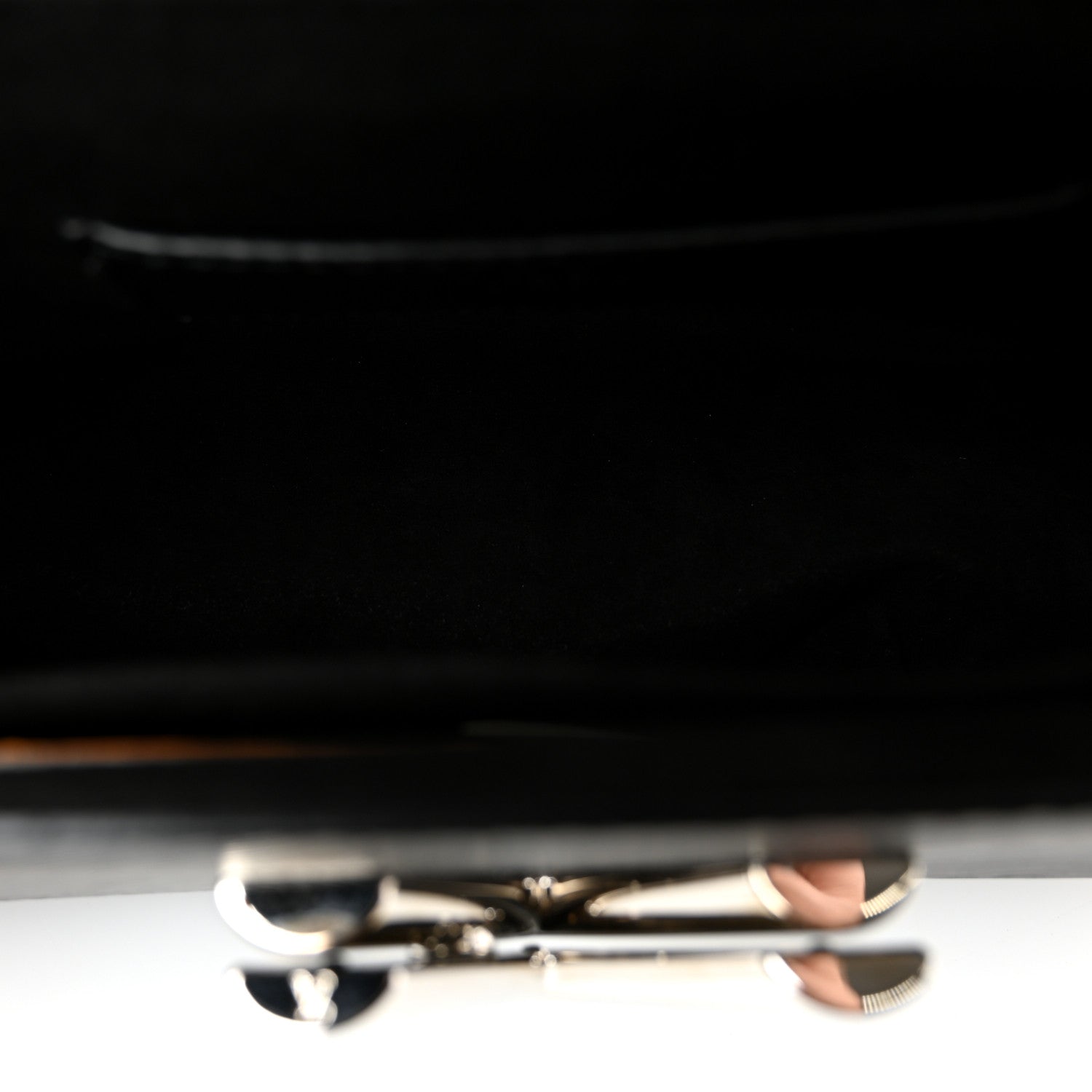 Epi Twist Shoulder Bag MM Black