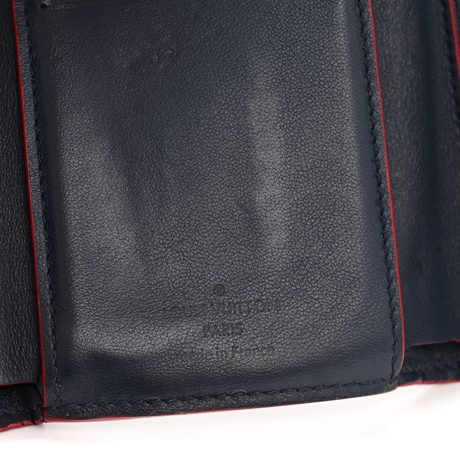 Taurillon Capucines Compact Wallet Marine Rouge