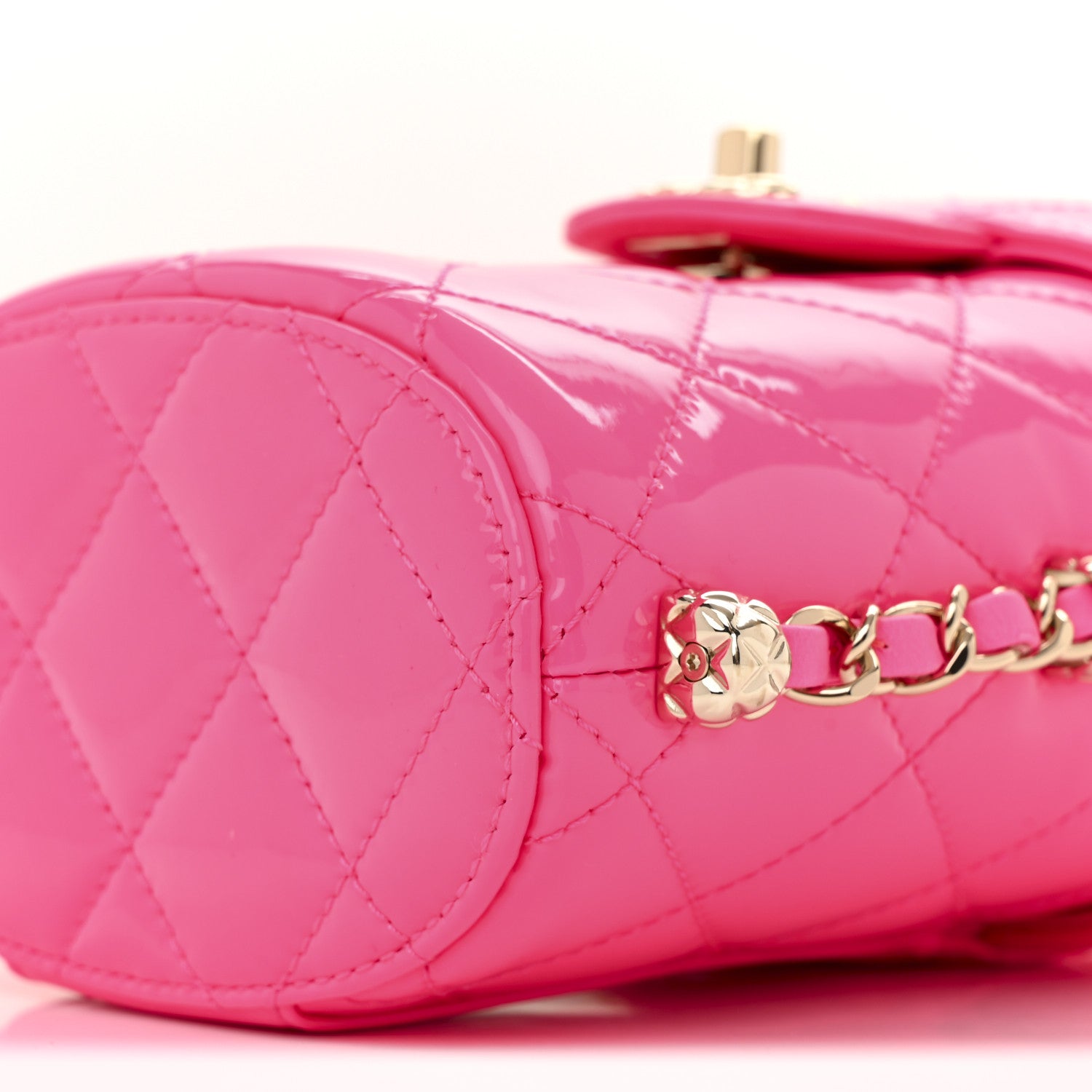 Patent Quilted CC Vani-Tea Case With Chain Neon Pink