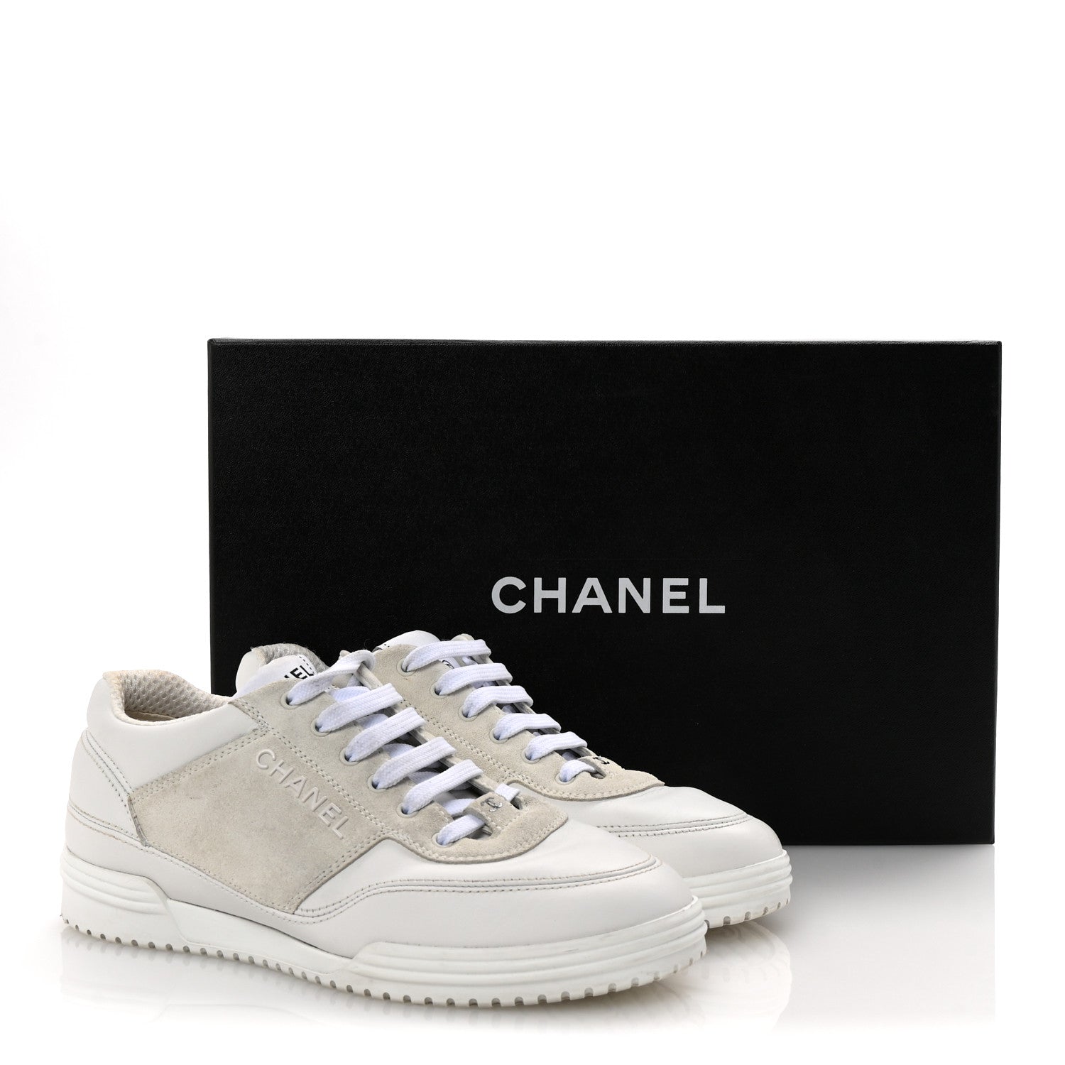 Calfskin Suede Coco Mark Logo Womens Sneakers 35.5 White