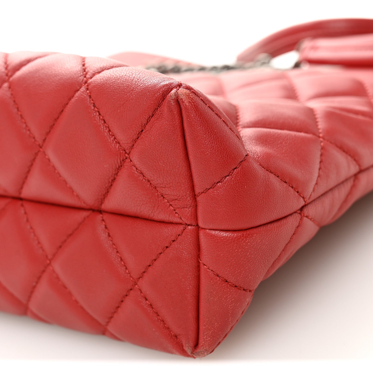 Lambskin Quilted Small Urban Delight Tote Red