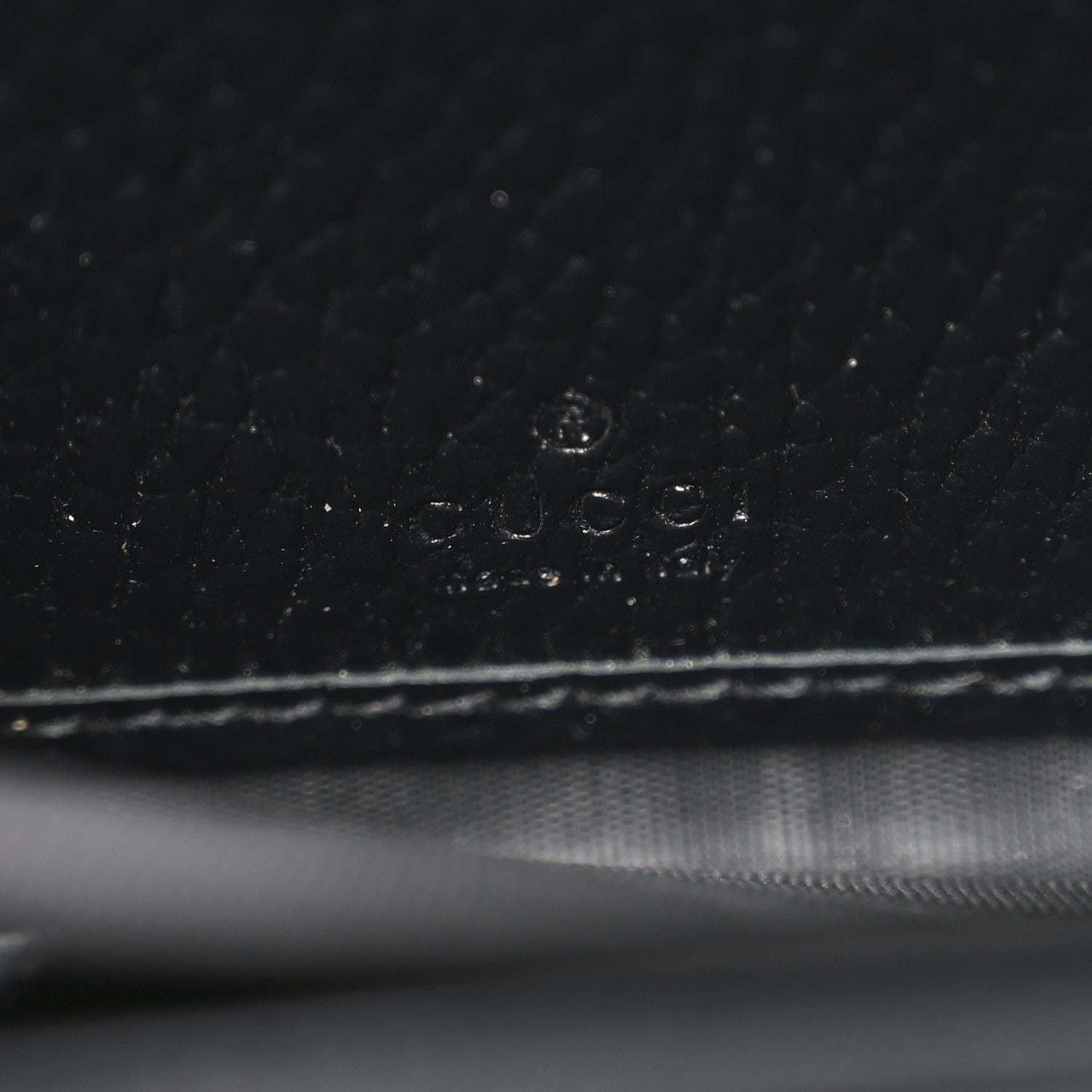 Dollar Calfskin GG Supreme Monogram GG Marmont Zip Around Wallet Black Beige Ebony