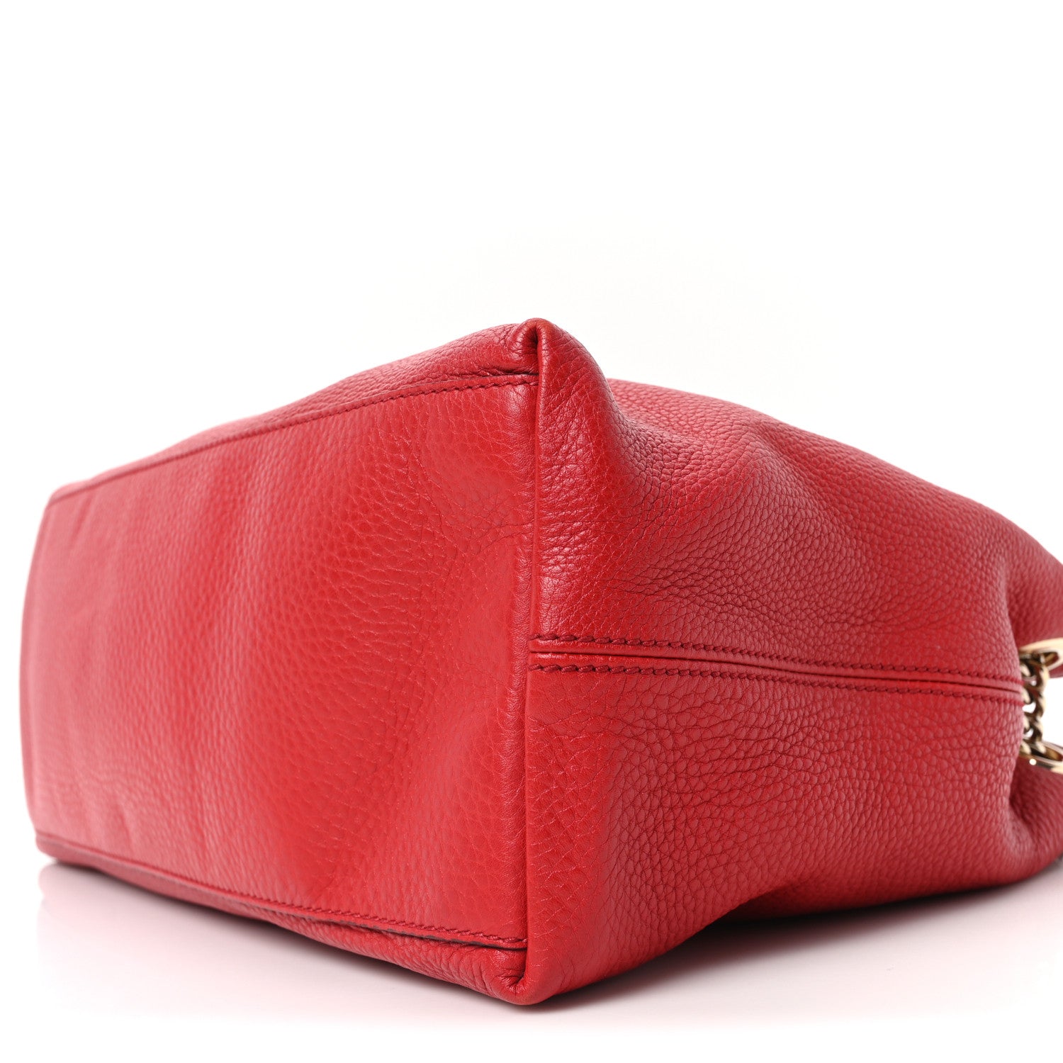 Pebbled Calfskin Medium Soho Chain Shoulder Bag Tabasco Red