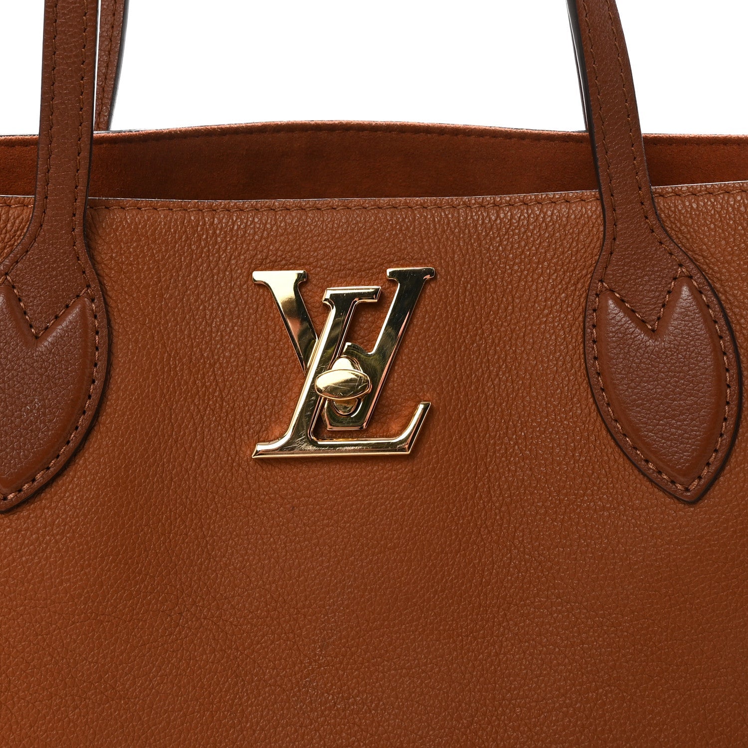 Grained Calfskin Lockme Shopper Chataigne