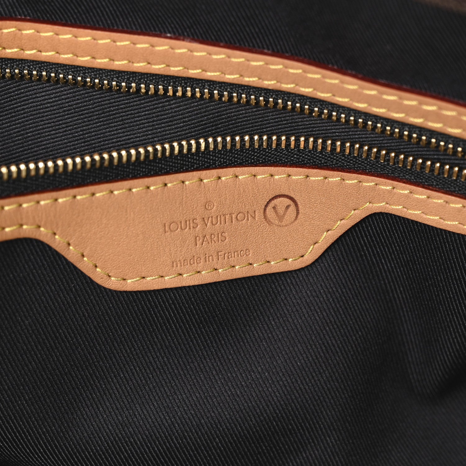 Reverse Monogram Giant Keepall Bandouliere 50