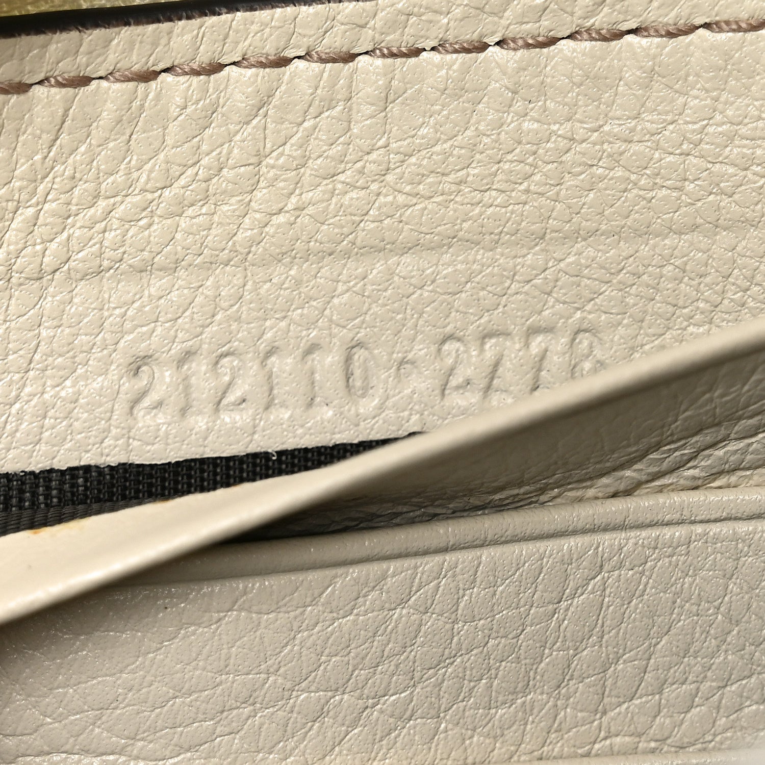Guccissima GG Pierce Zip Around Wallet White