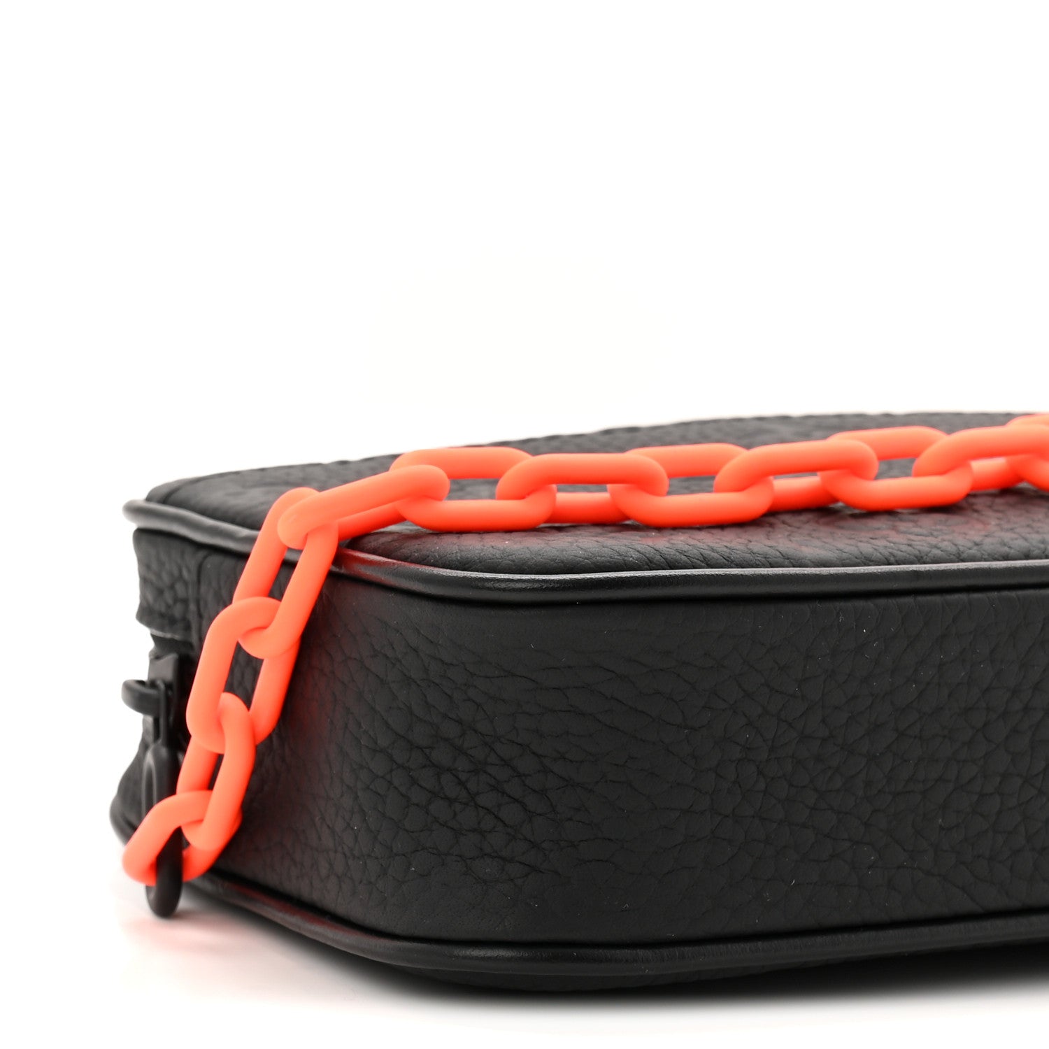 Taurillon Monogram Uniformes Solar Ray Soft Pochette Volga Belt Bag Black