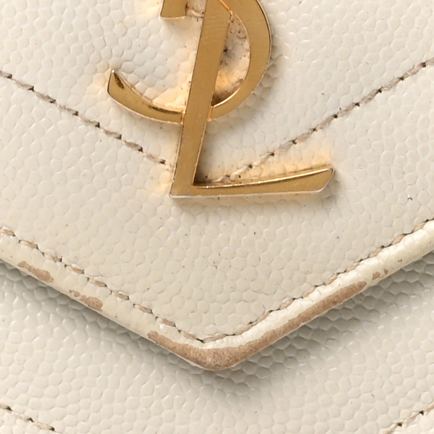Grain De Poudre Matelasse Chevron Cassandre Envelope Chain Wallet Crema Soft