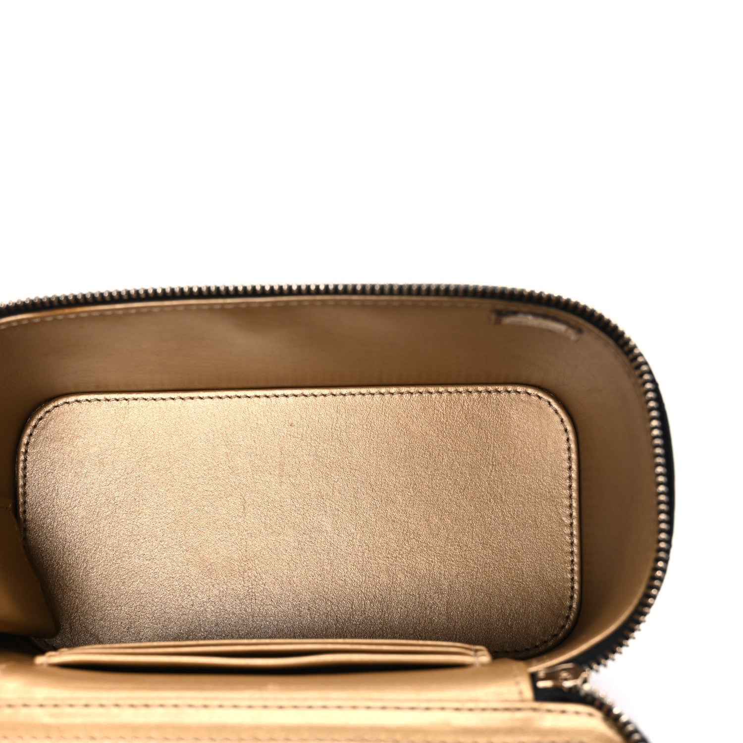 Lambskin Quilted Pearl Crush Small Vanity Case With Chain Black