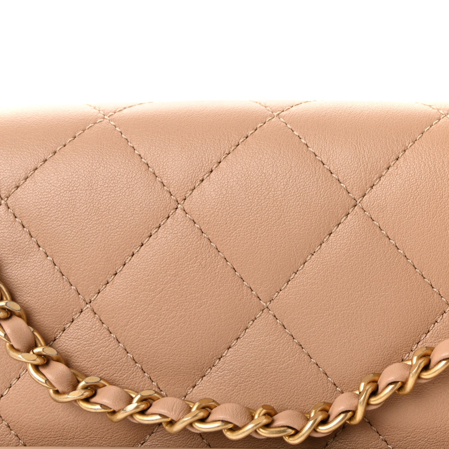 Calfskin Quilted Enchained Clutch Beige