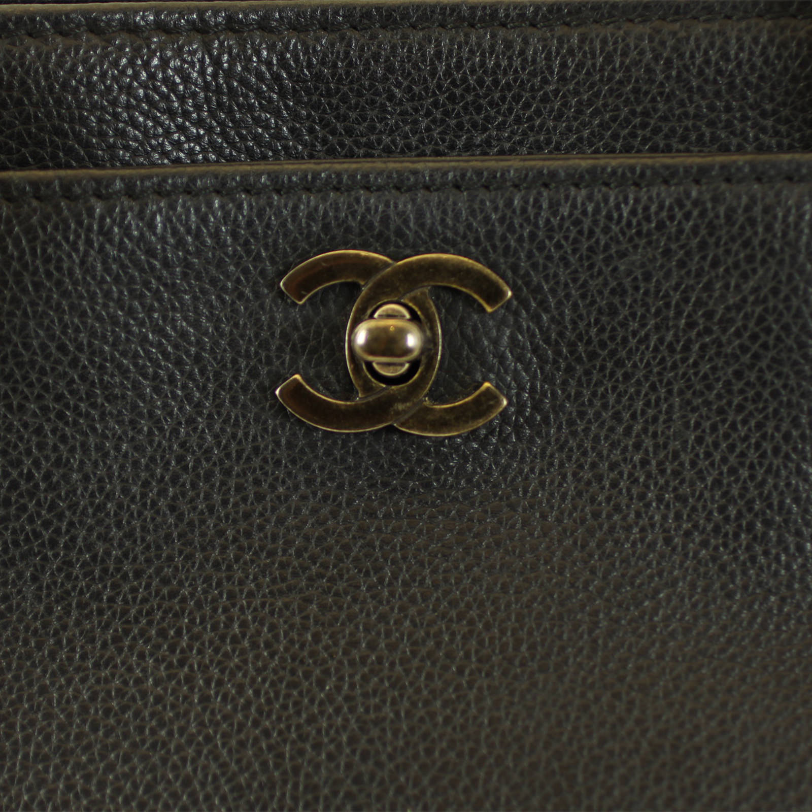 Chanel Executive Cerf Tote | Black