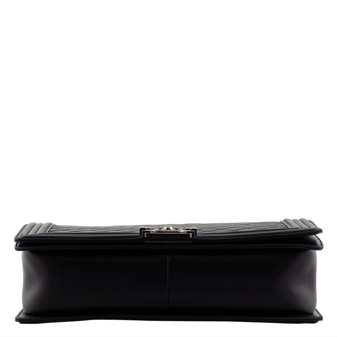 Chanel Boy Large | 17 Series