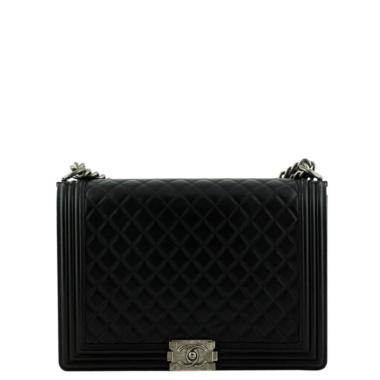 Chanel Boy Large | 17 Series