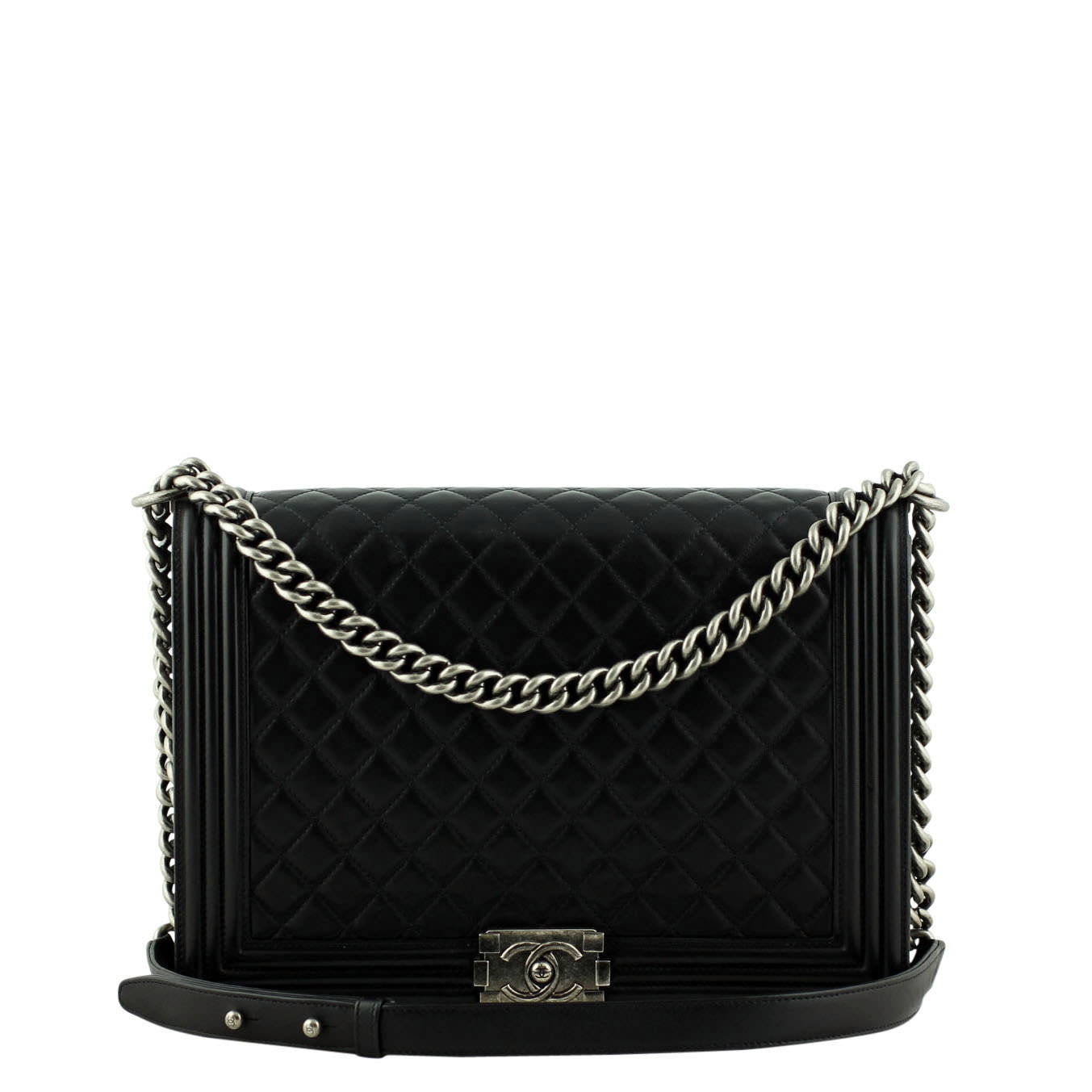 Chanel Boy Large | 17 Series