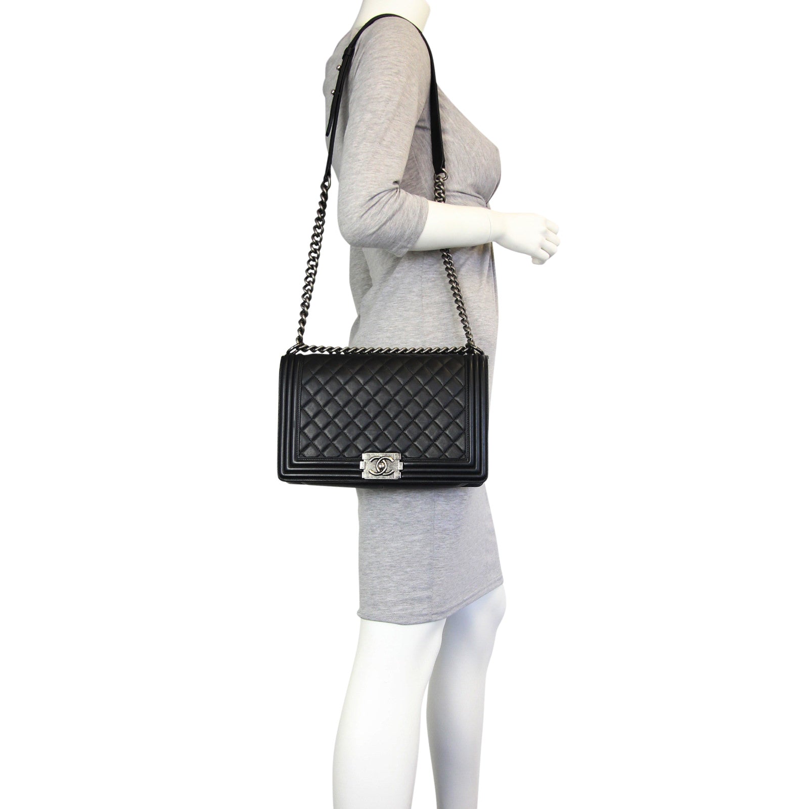 Chanel Boy Bag New Medium | Black 19 Series