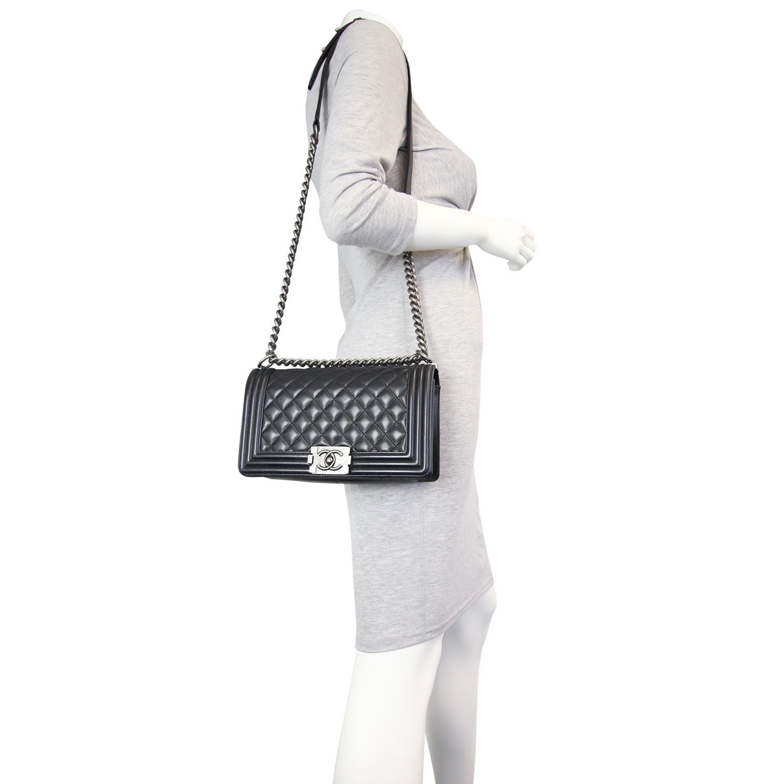 Chanel Boy Bag Old Medium | Black 24 Series
