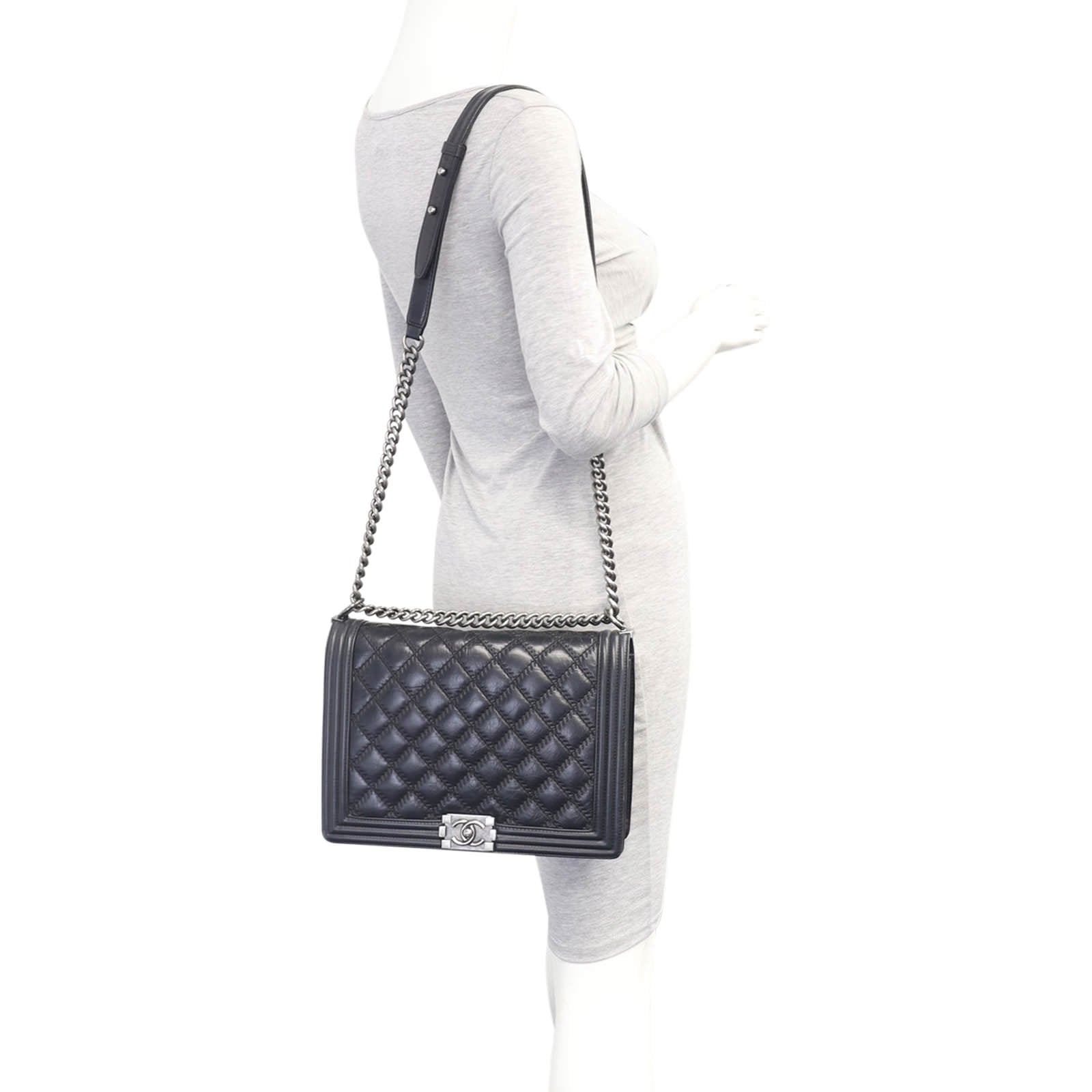 Chanel Boy Large | 18 Series