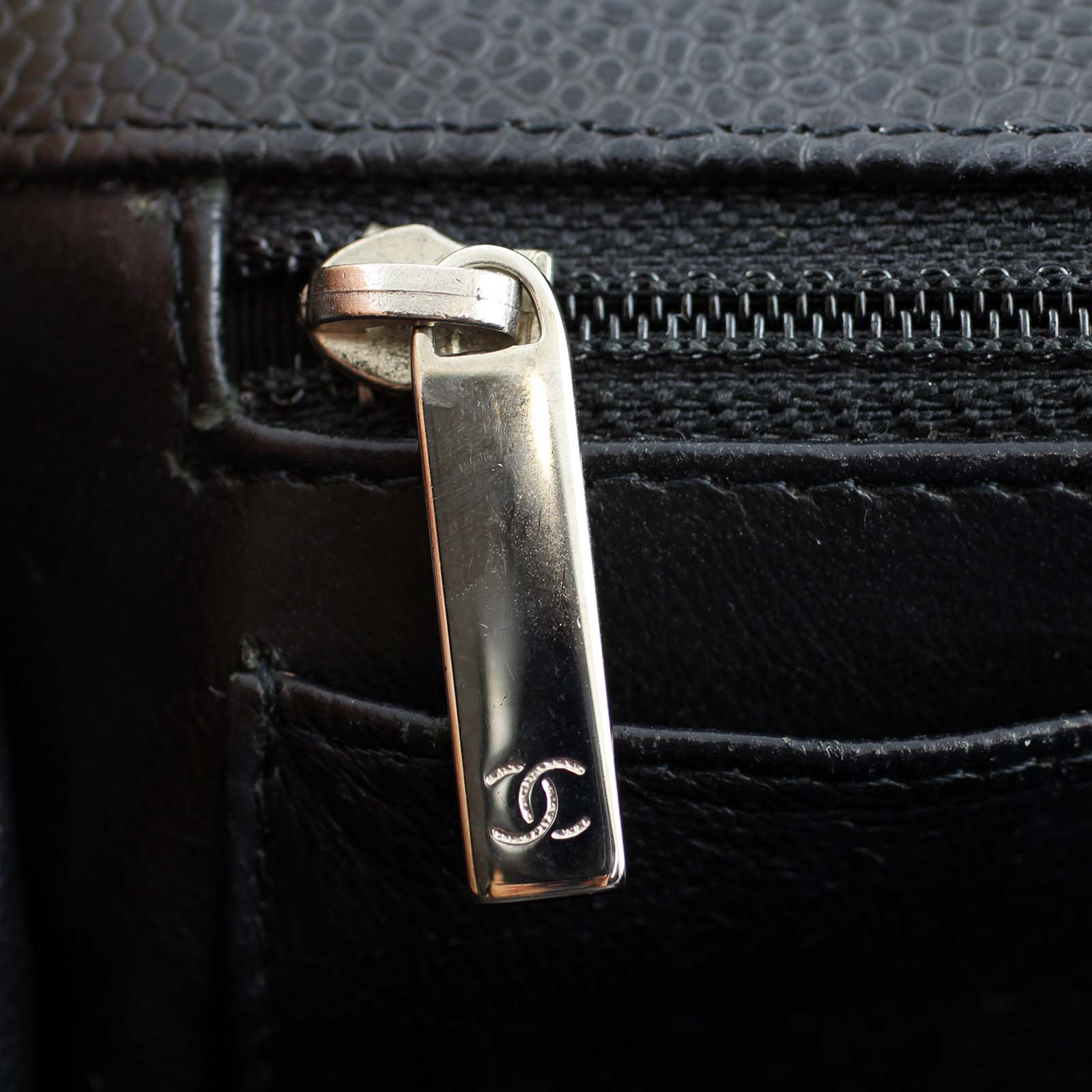 Chanel Classic Single Flap Maxi | Black Caviar 13 Series