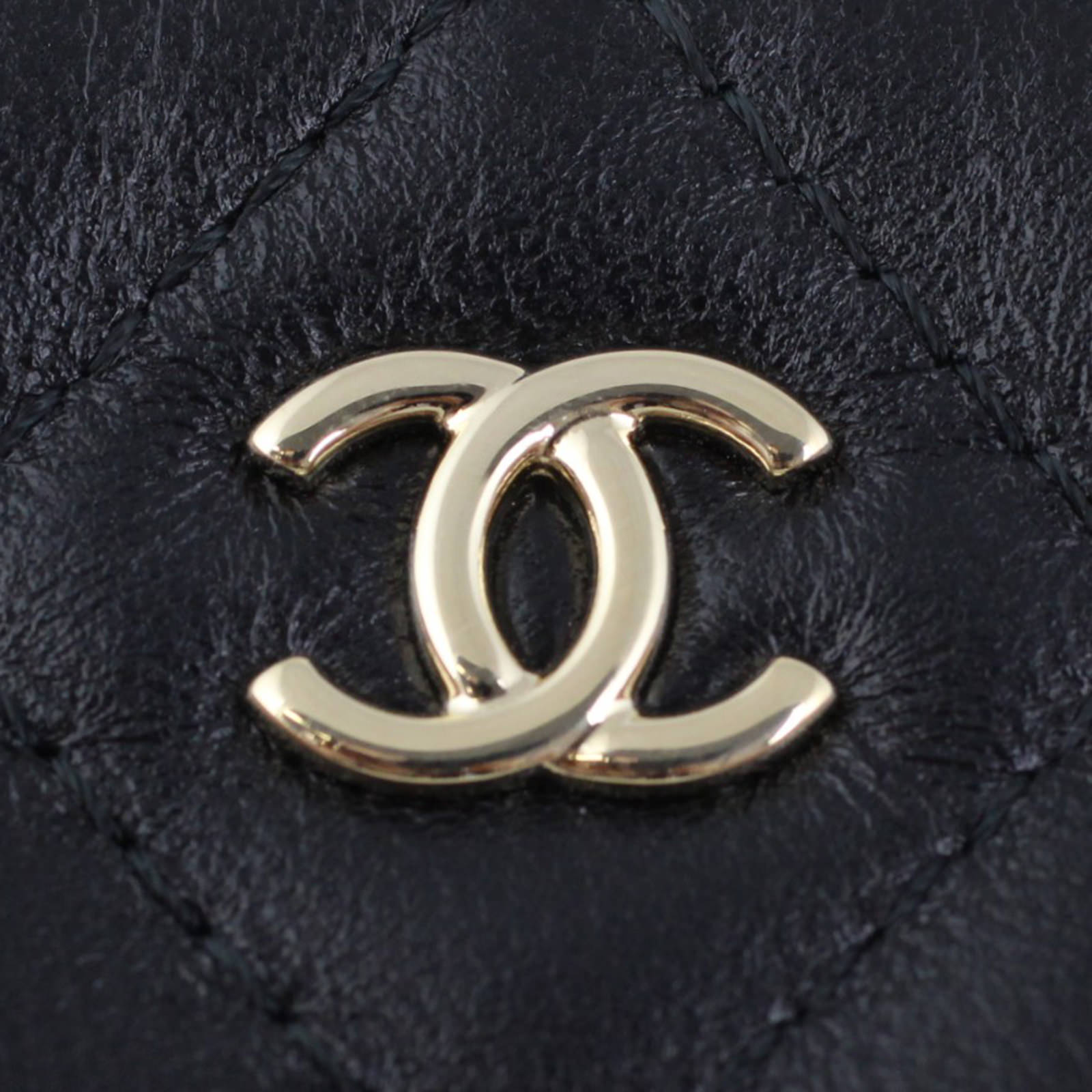 Chanel Classic Pouch Small