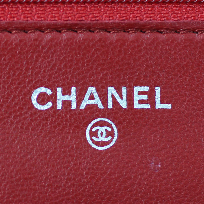 Chanel Classic Wallet on Chain | Red