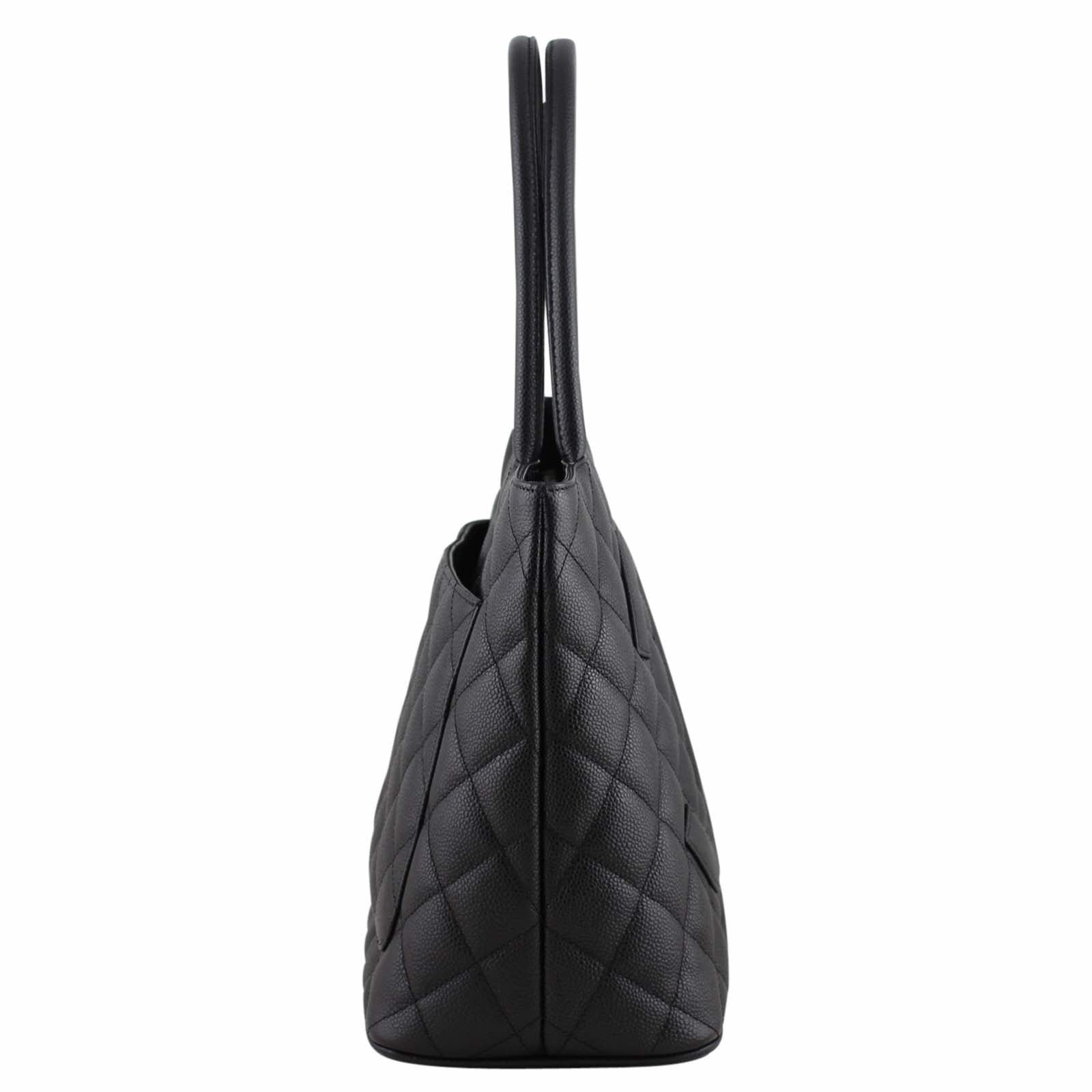 Chanel Medallion Tote | STZ