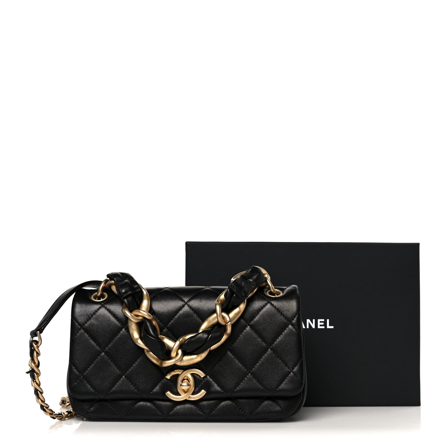 Shiny Lambskin Chain Is More Flap Black