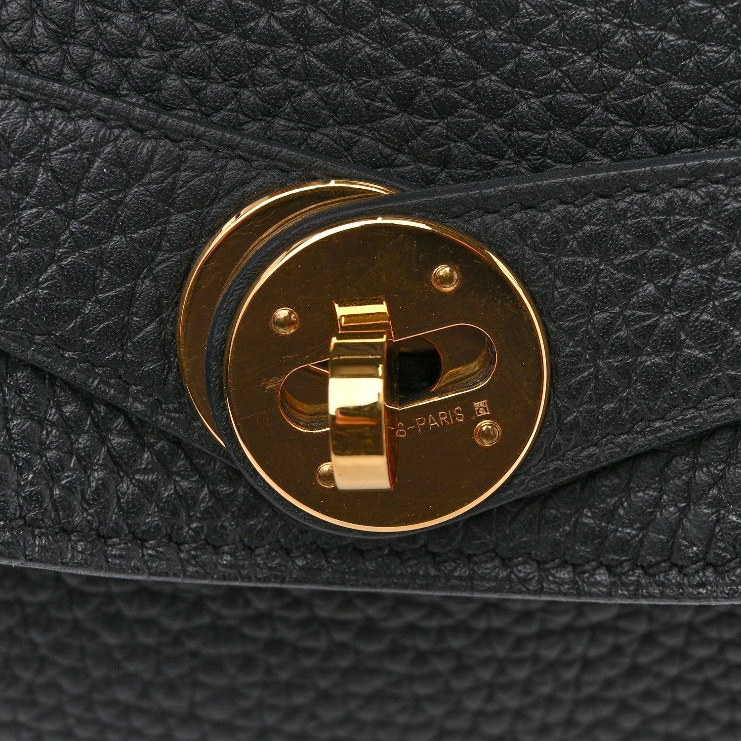 Taurillon Clemence Lindy 26 Black