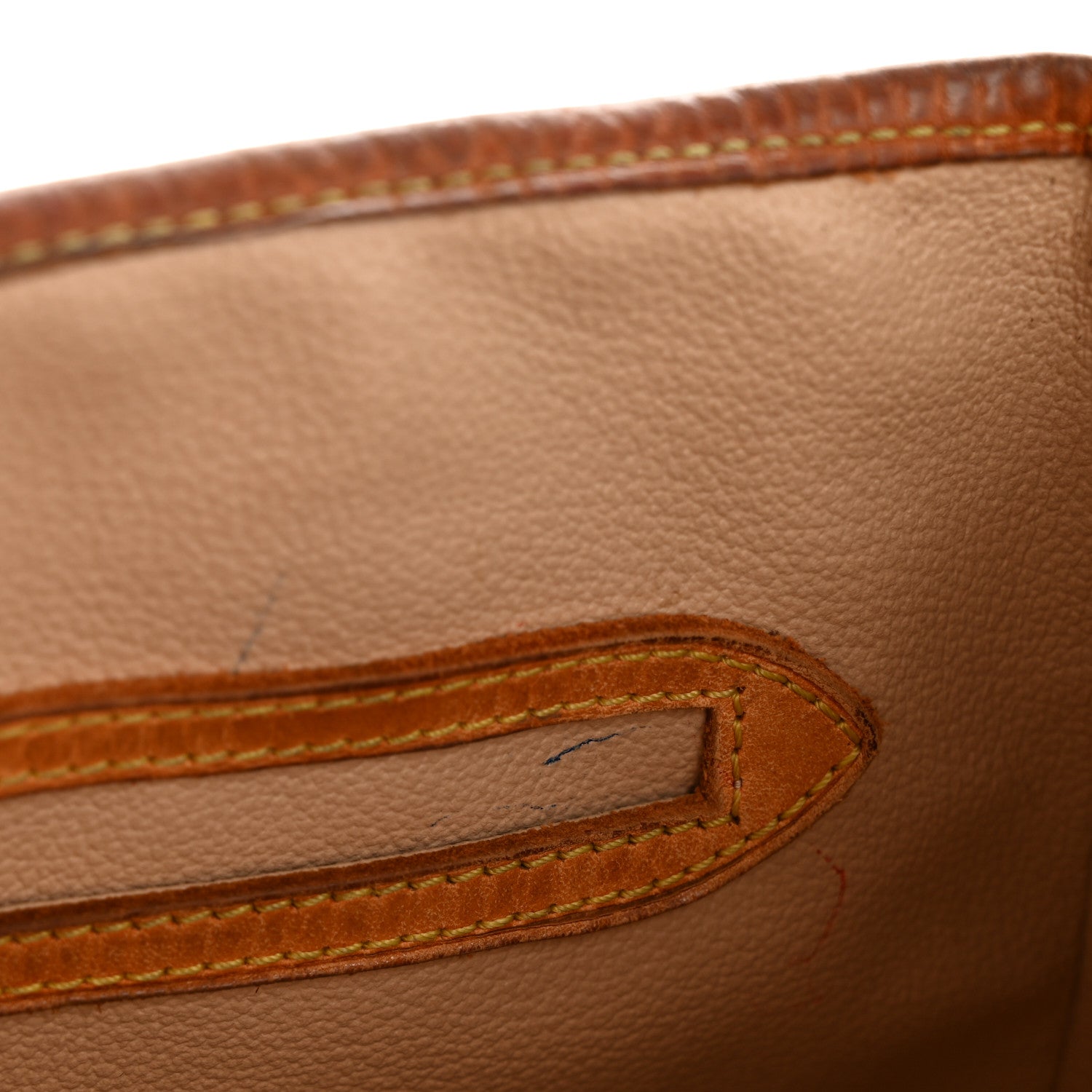 Monogram Petit Bucket 23