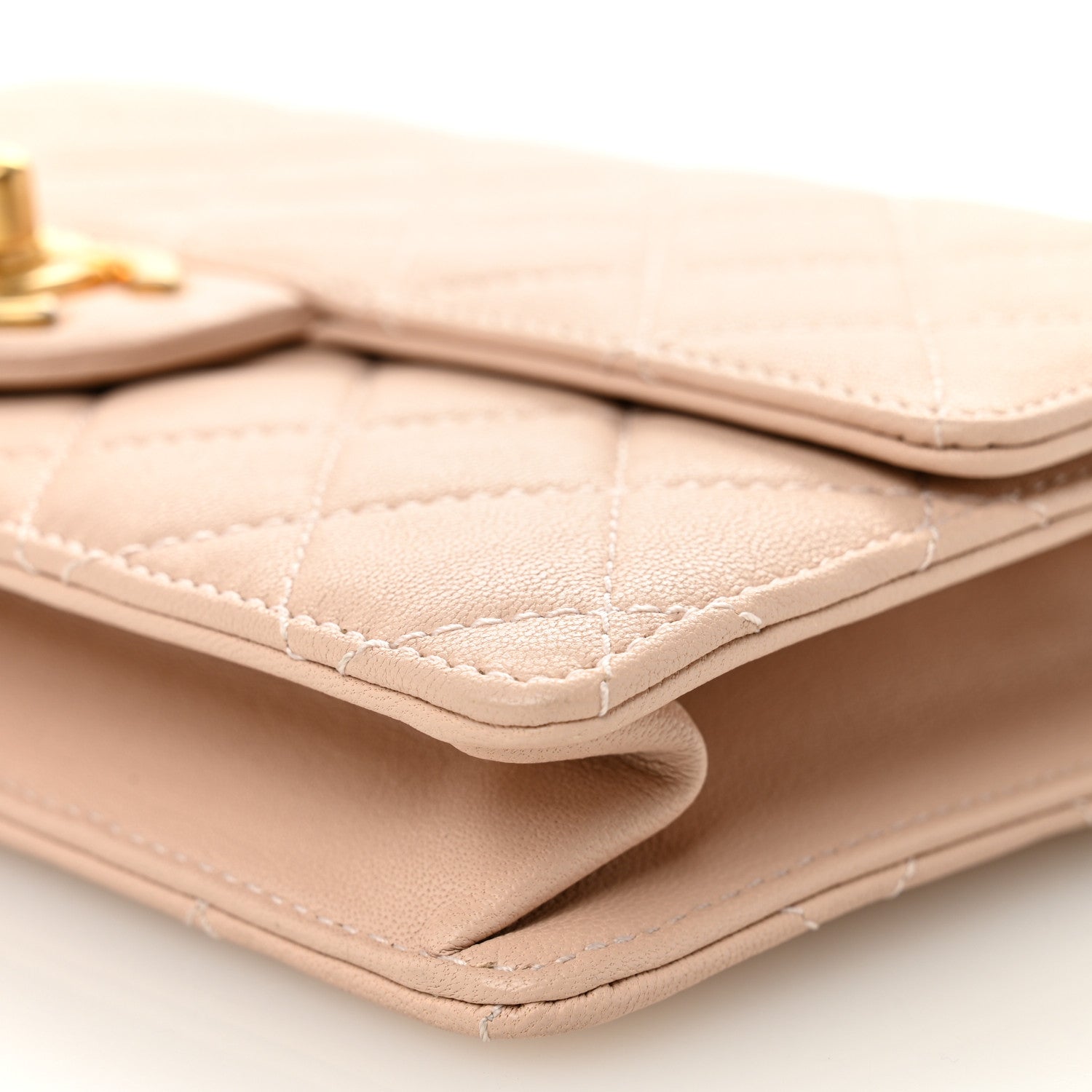 Goatskin Quilted Small Chic Pearls Flap Beige