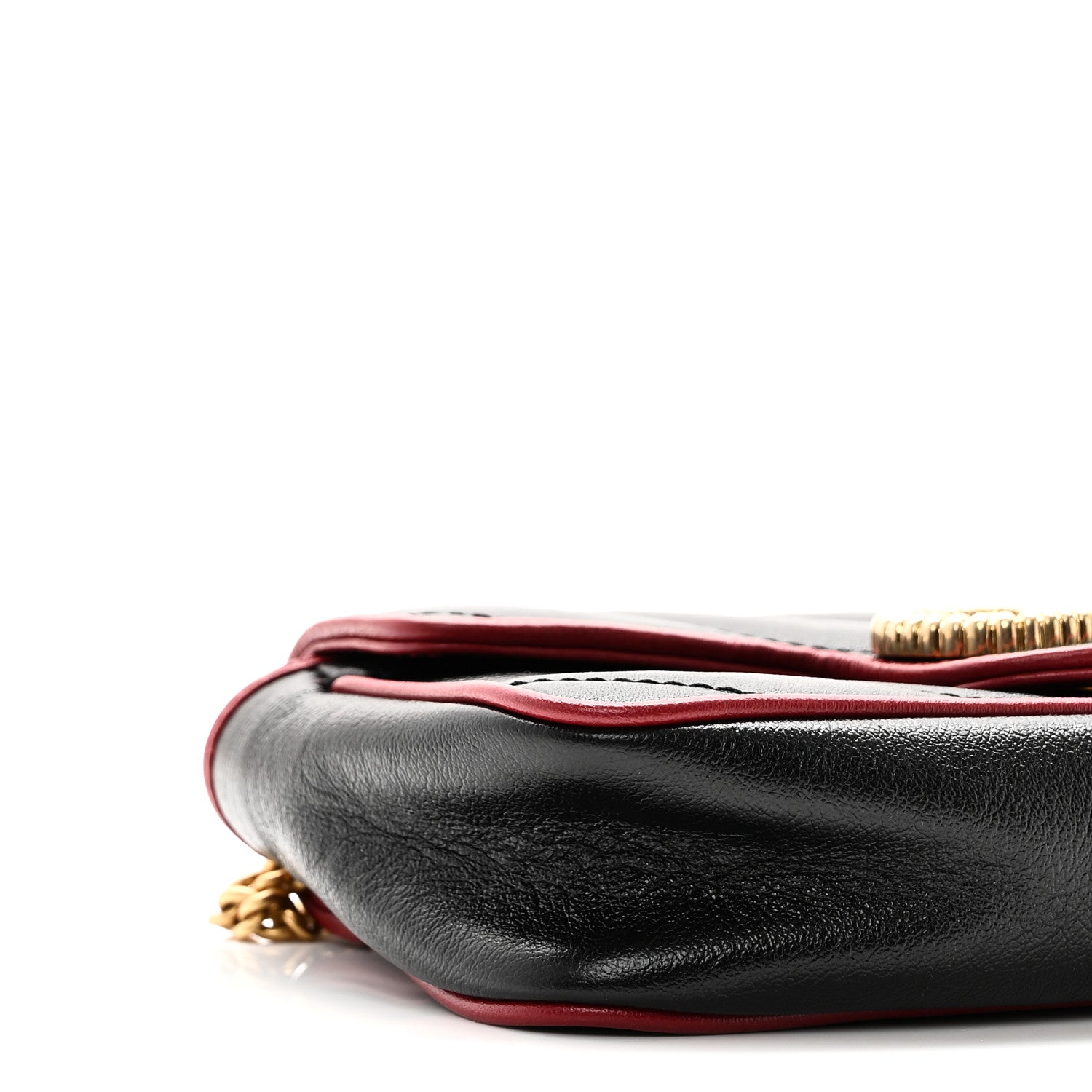 Vintage Effect Calfskin Matelasse Diagonal Super Mini Torchon GG Marmont Shoulder Bag Black Romantic Cherry