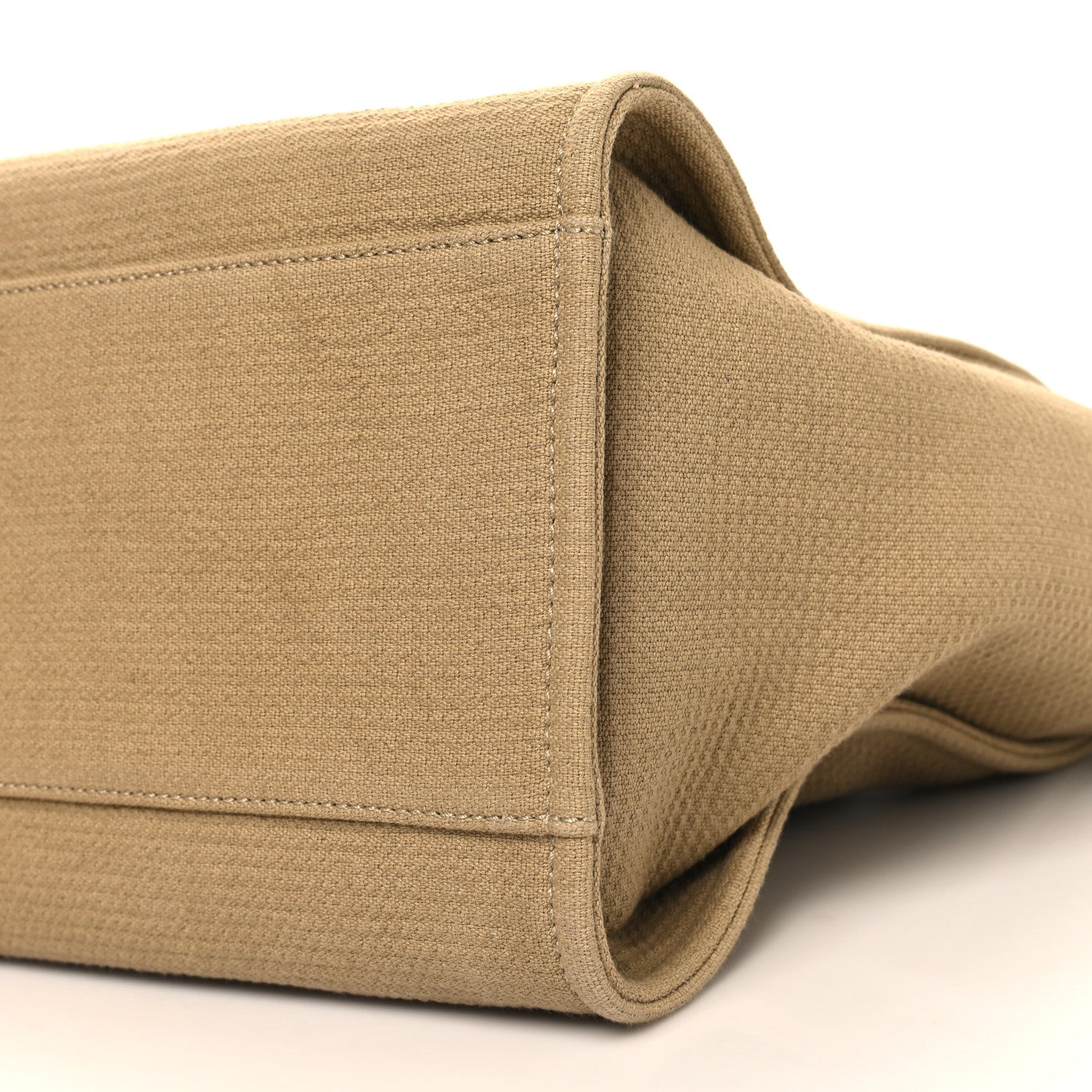 Mixed Fibers Medium Deauville Beige
