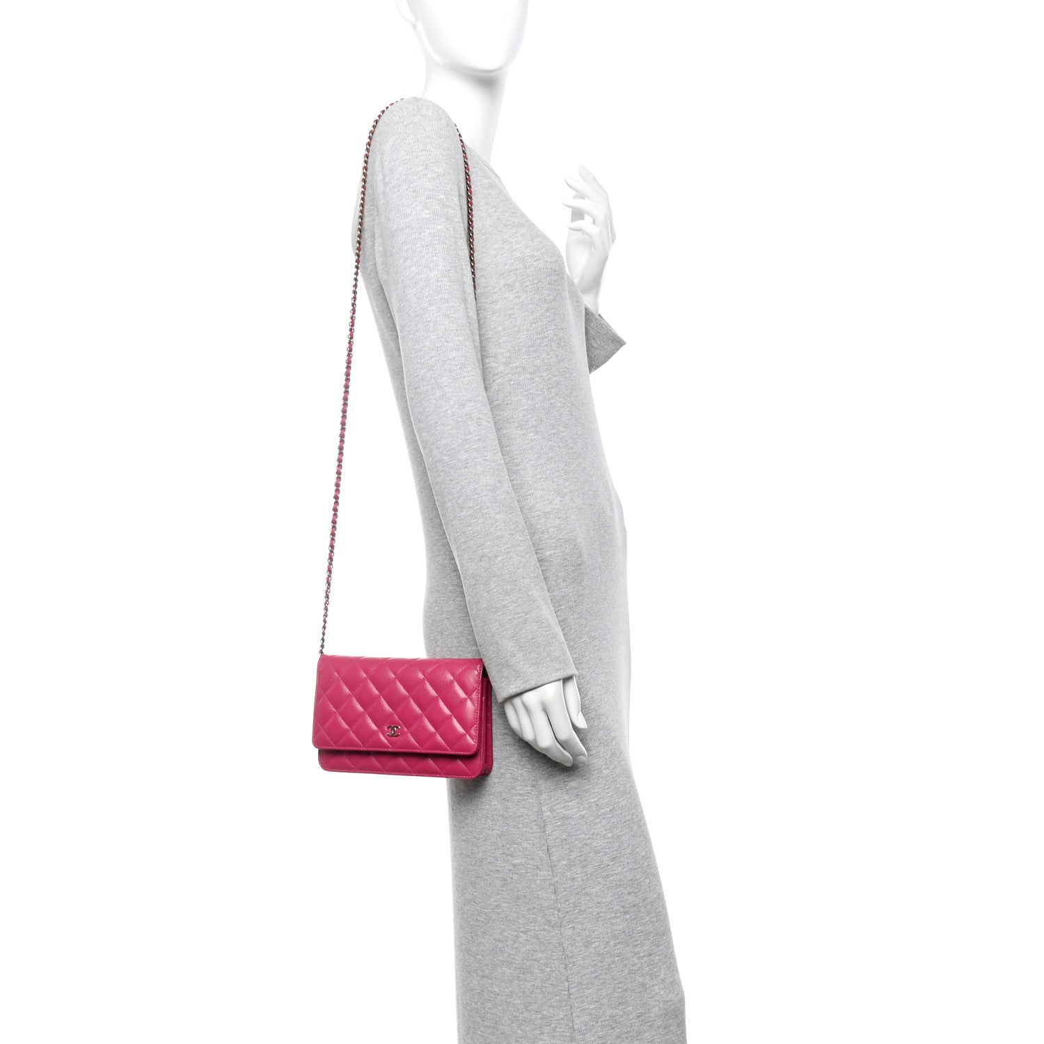 Caviar Quilted Wallet On Chain WOC Dark Pink