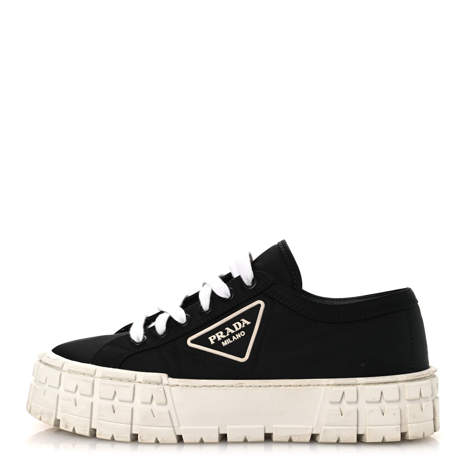 Re-Nylon Gabardine Triangle Logo Double Wheel 50mm Sneakers 41.5 Black