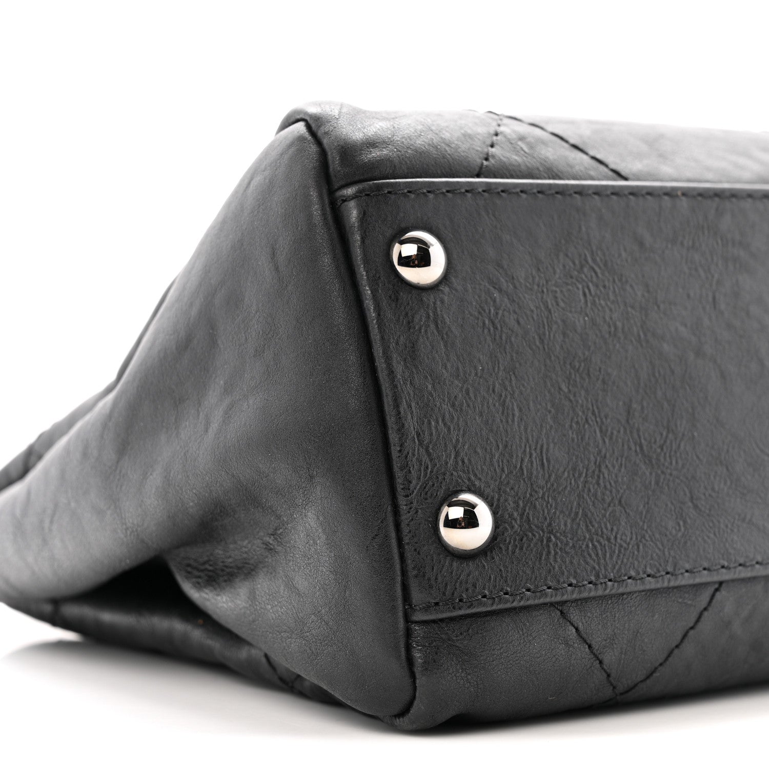 Washed Calfskin Diamond Stitch Hamptons Shopping Tote Black