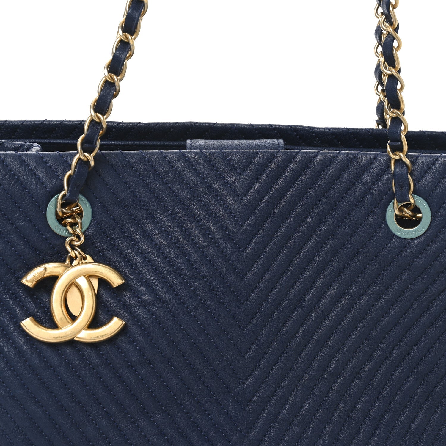 Wrinkled Lambskin Chevron Quilted Surpique Tote Navy Blue