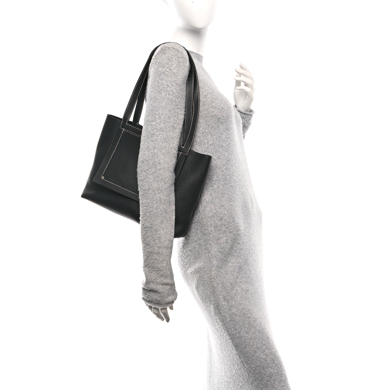 Taurillon Clemence Cabasellier 31 Black