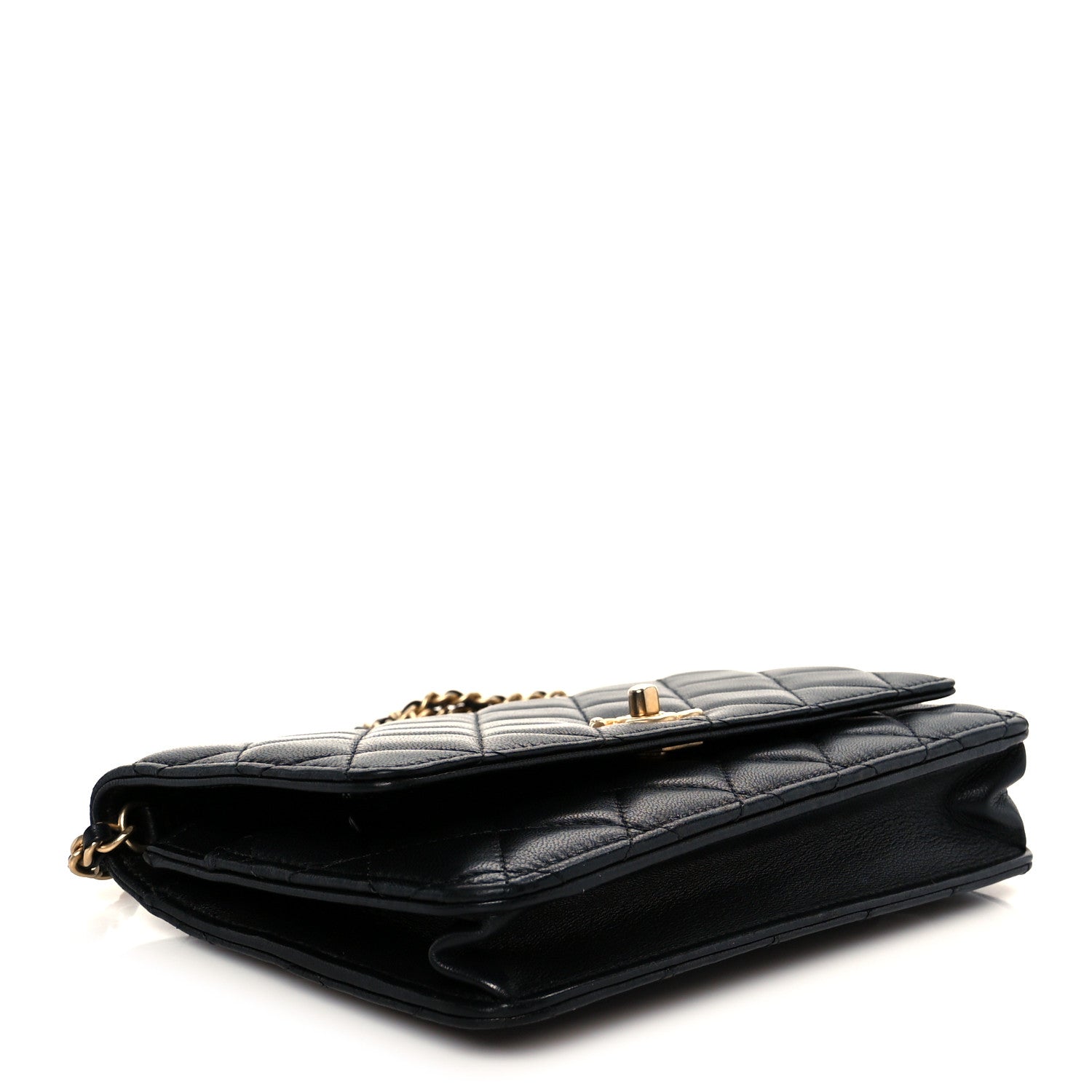 Lambskin Quilted CC Pearl Crush Wallet on Chain WOC Black