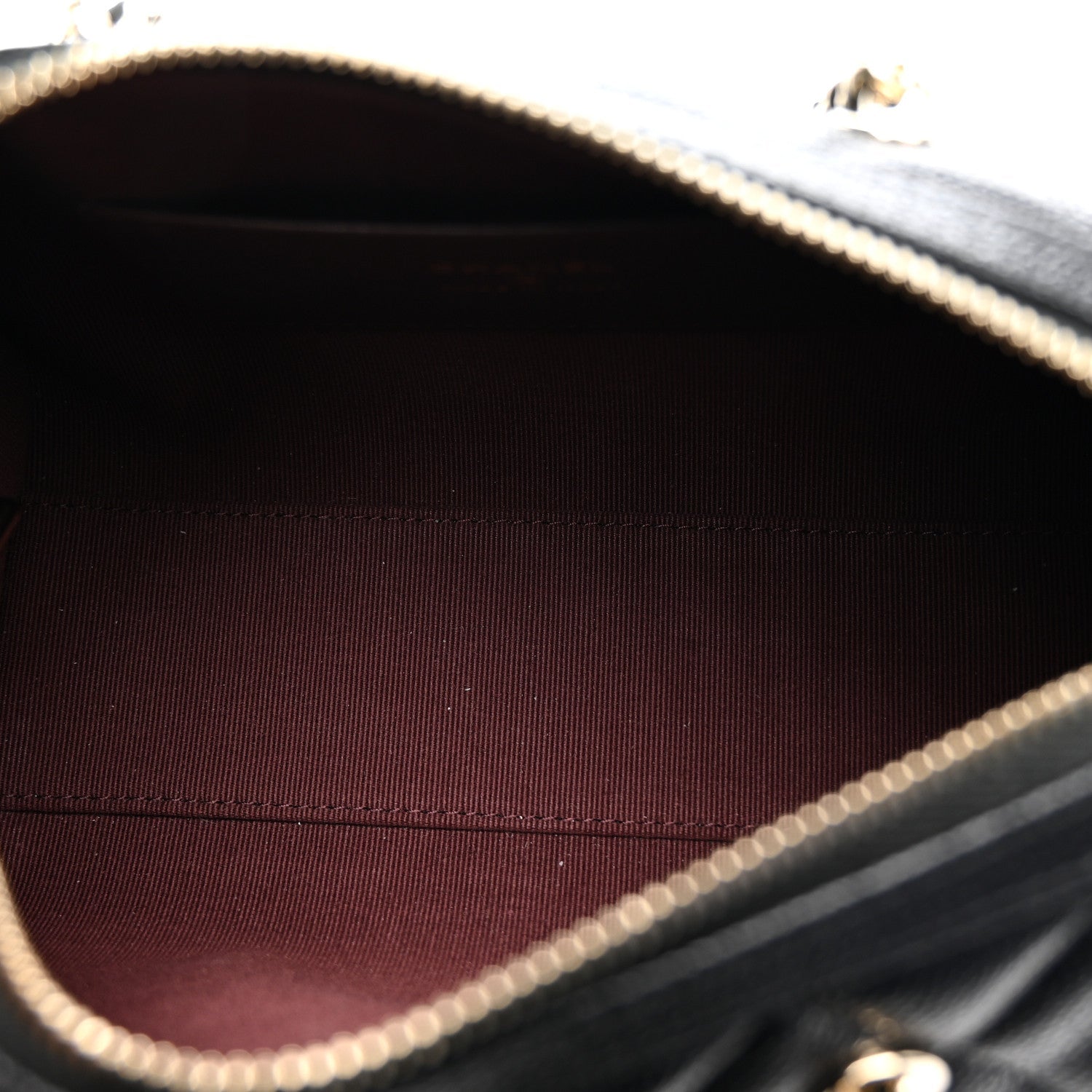 Caviar Quilted Barrel Clutch With Chain Black