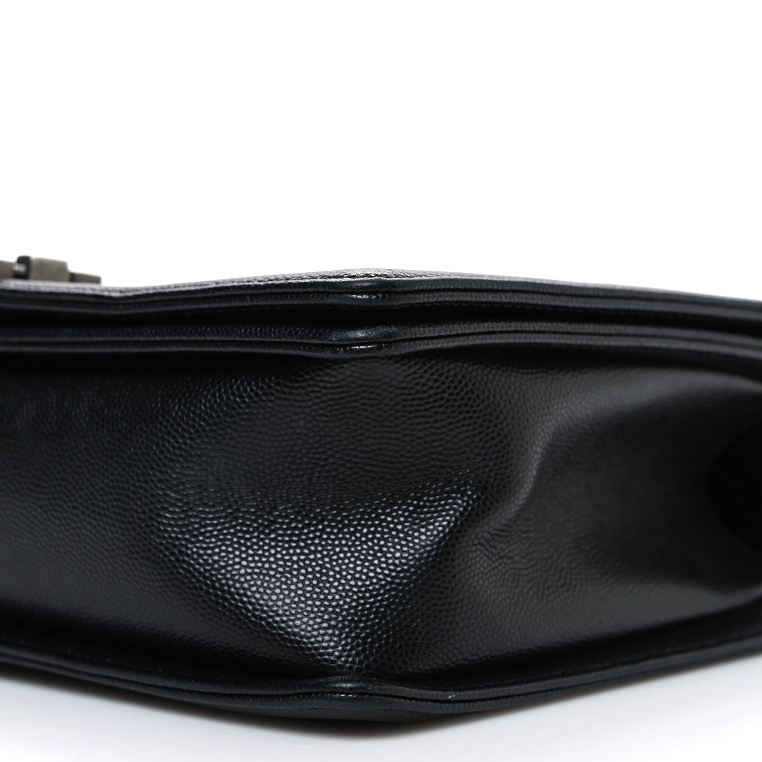 Caviar Quilted New Medium Boy Flap Black