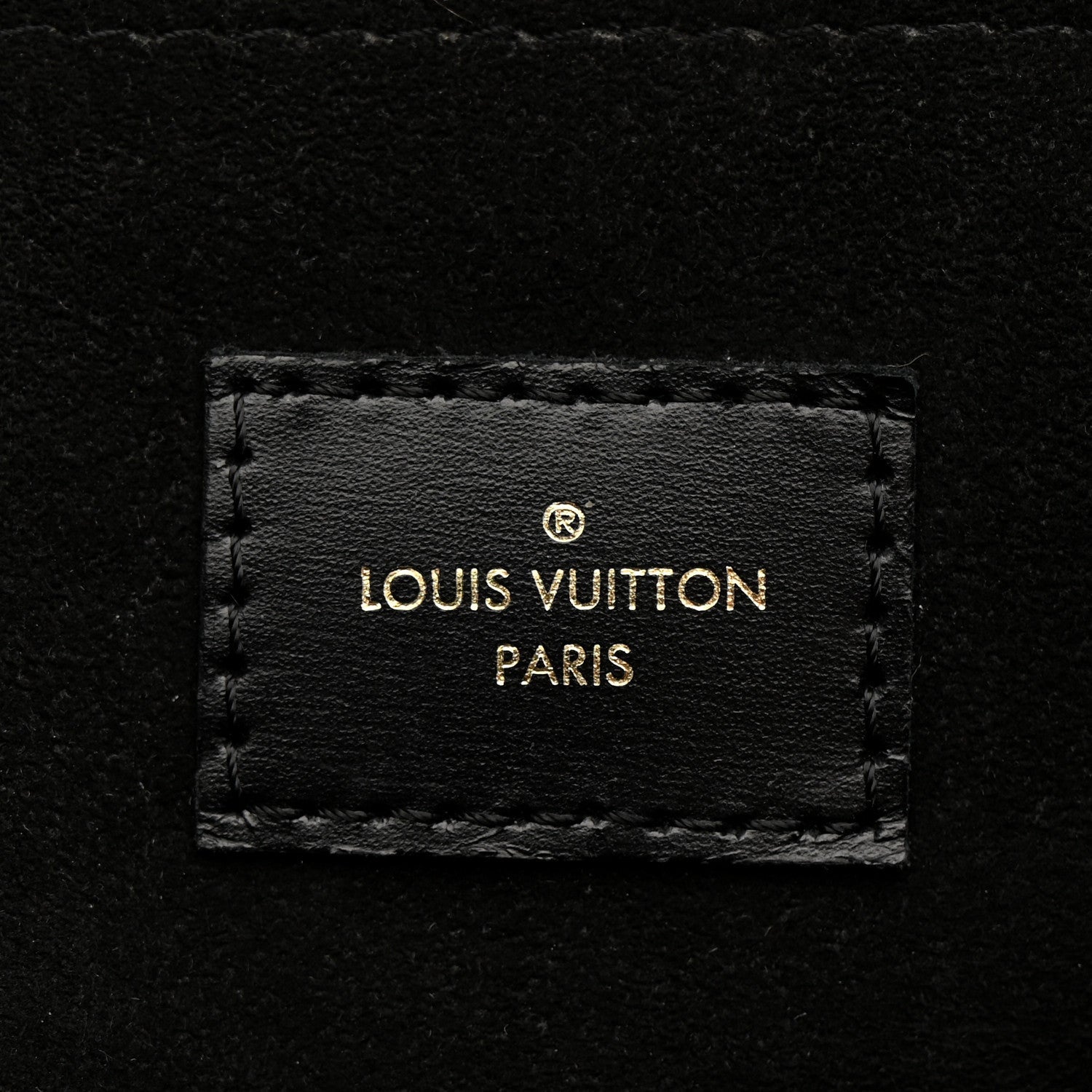 Reverse Monogram Pochette Metis