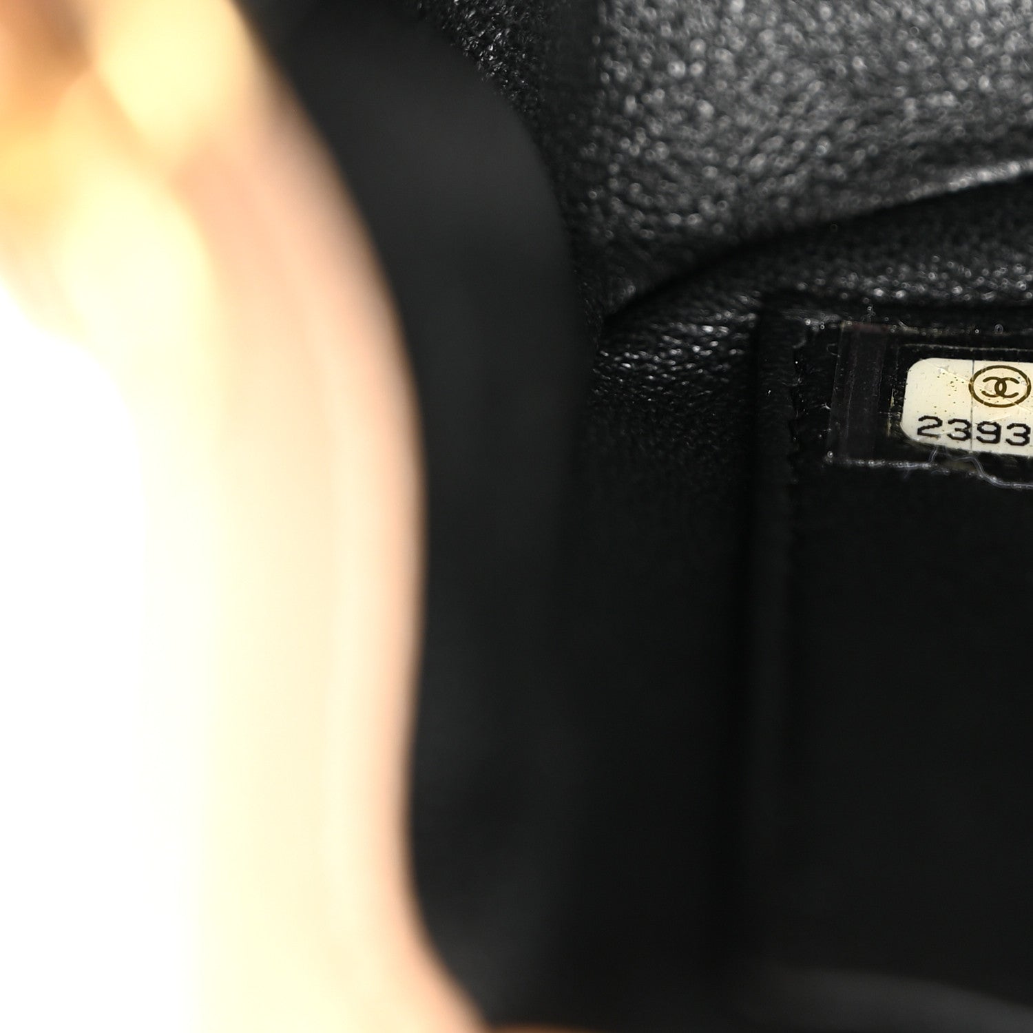 Caviar Quilted Small CC Filigree Flap Beige Black