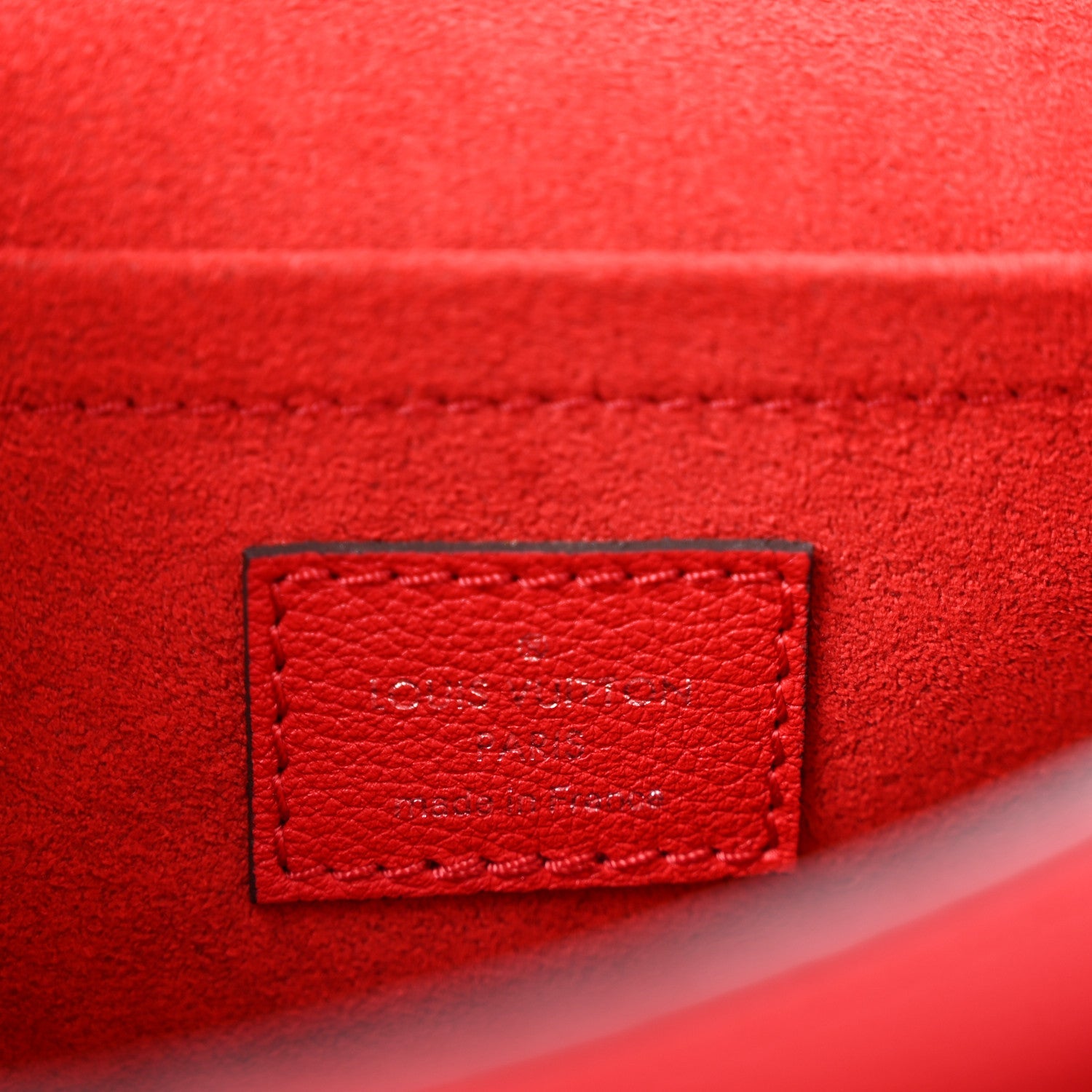 Soft Calfskin Mylockme Chain Bag BB Rubis